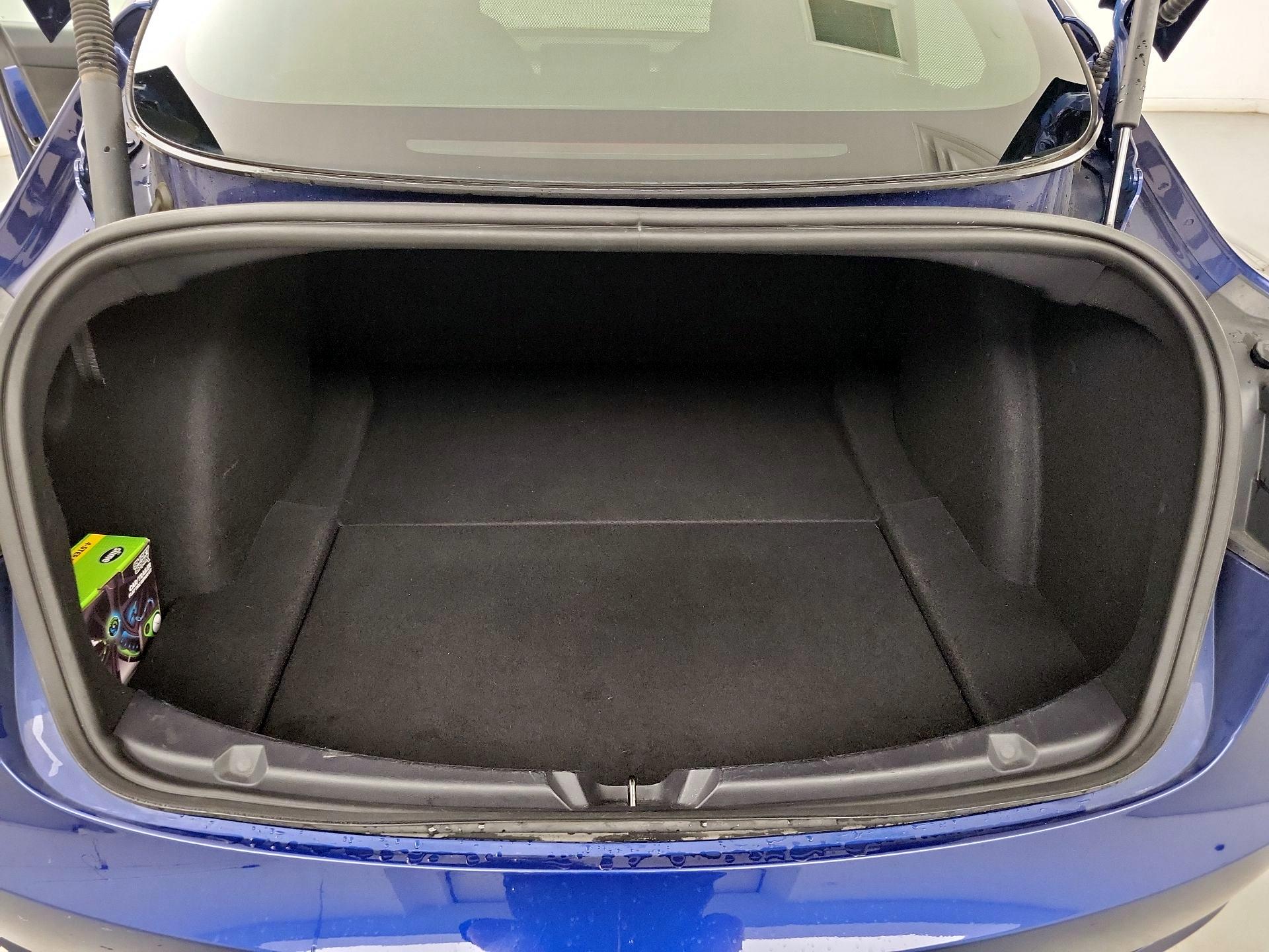 Thumbnail: 2023 Tesla Model 3 - 18