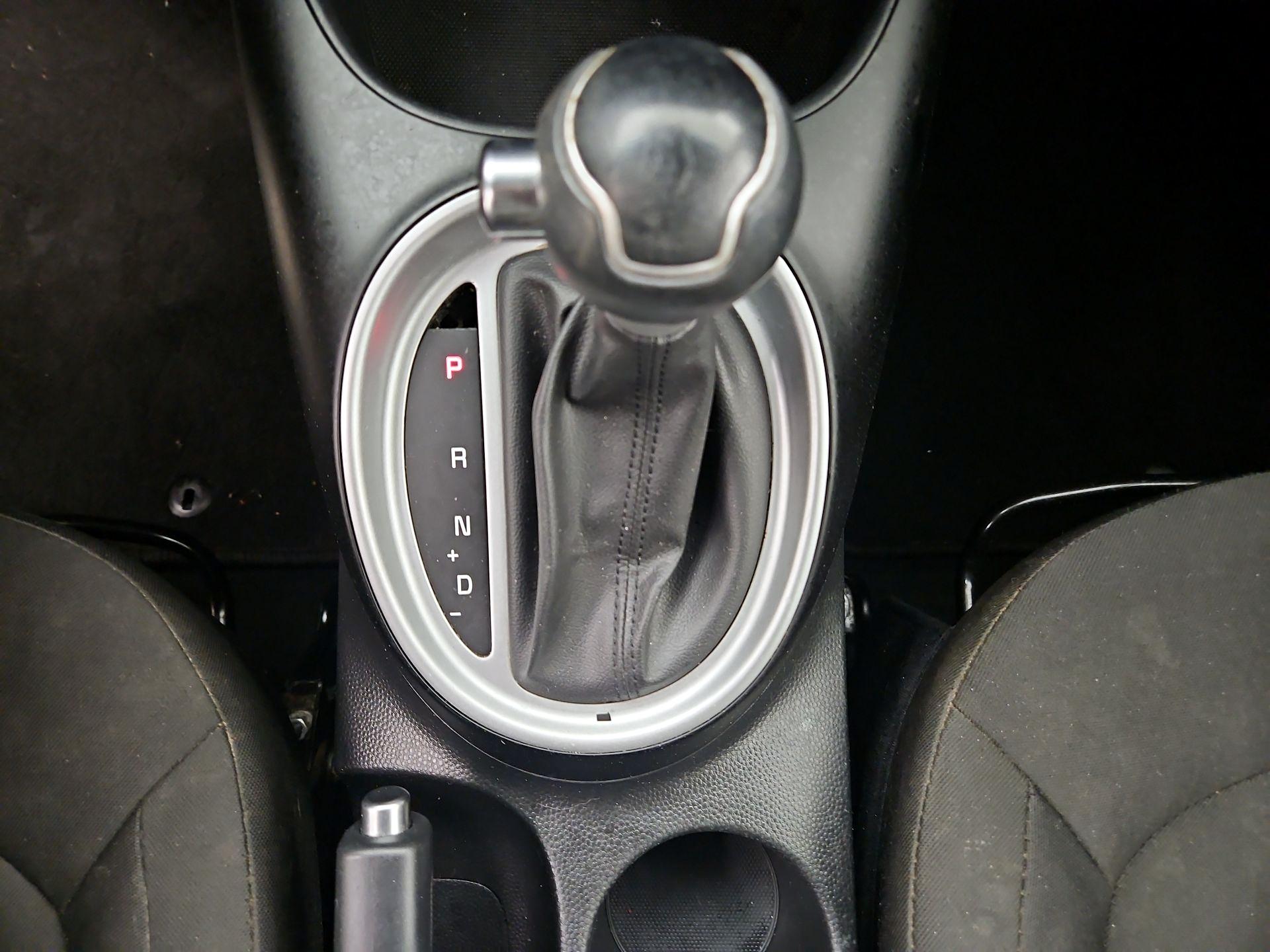 Thumbnail: 2016 Kia Soul - 16