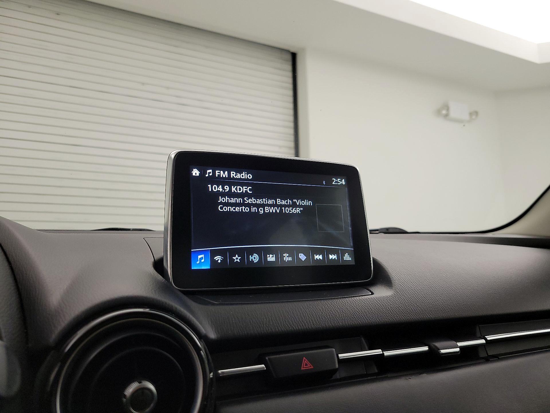 Thumbnail: 2017 Toyota Yaris iA - 15