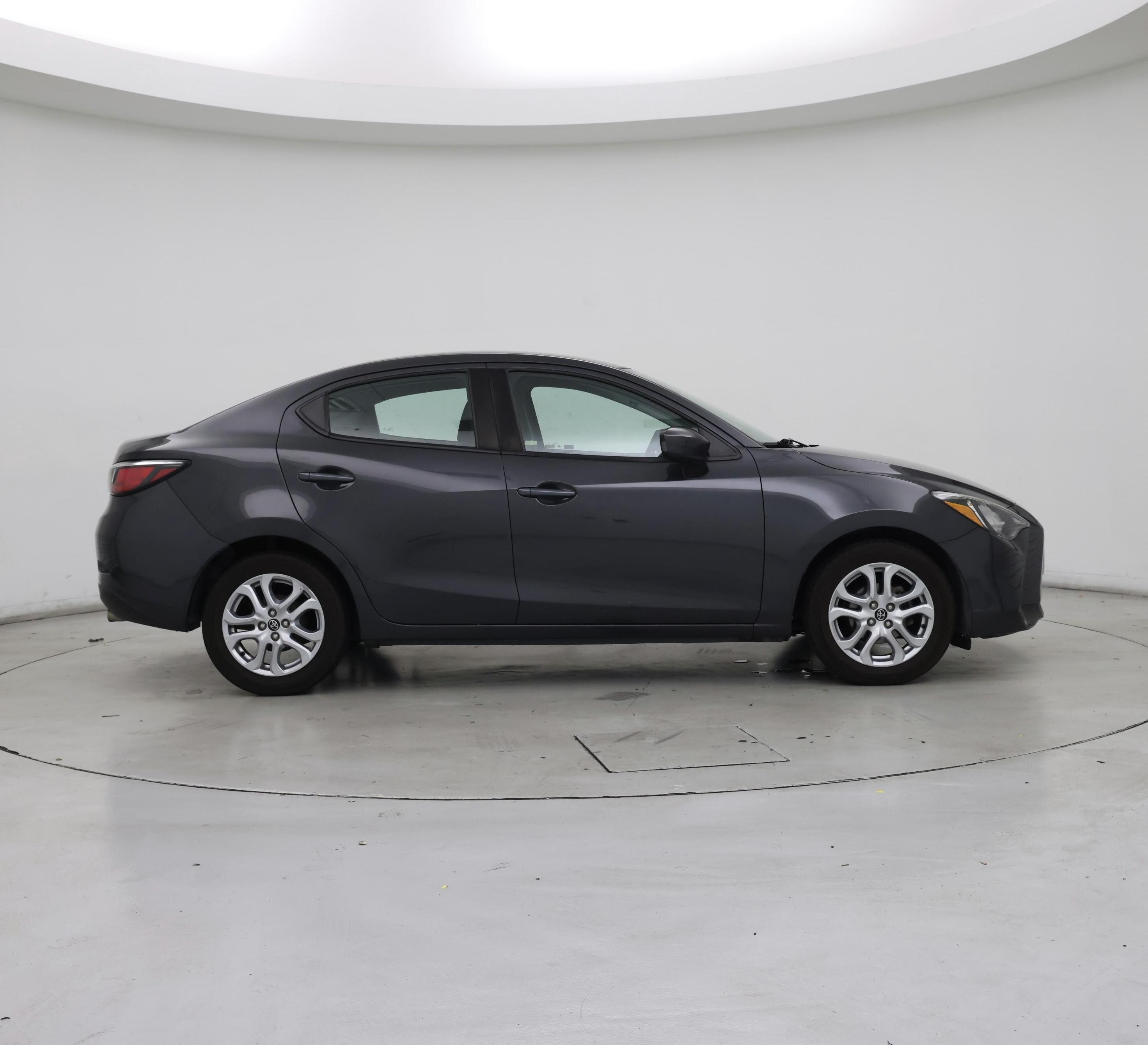 Thumbnail: 2017 Toyota Yaris iA - 7