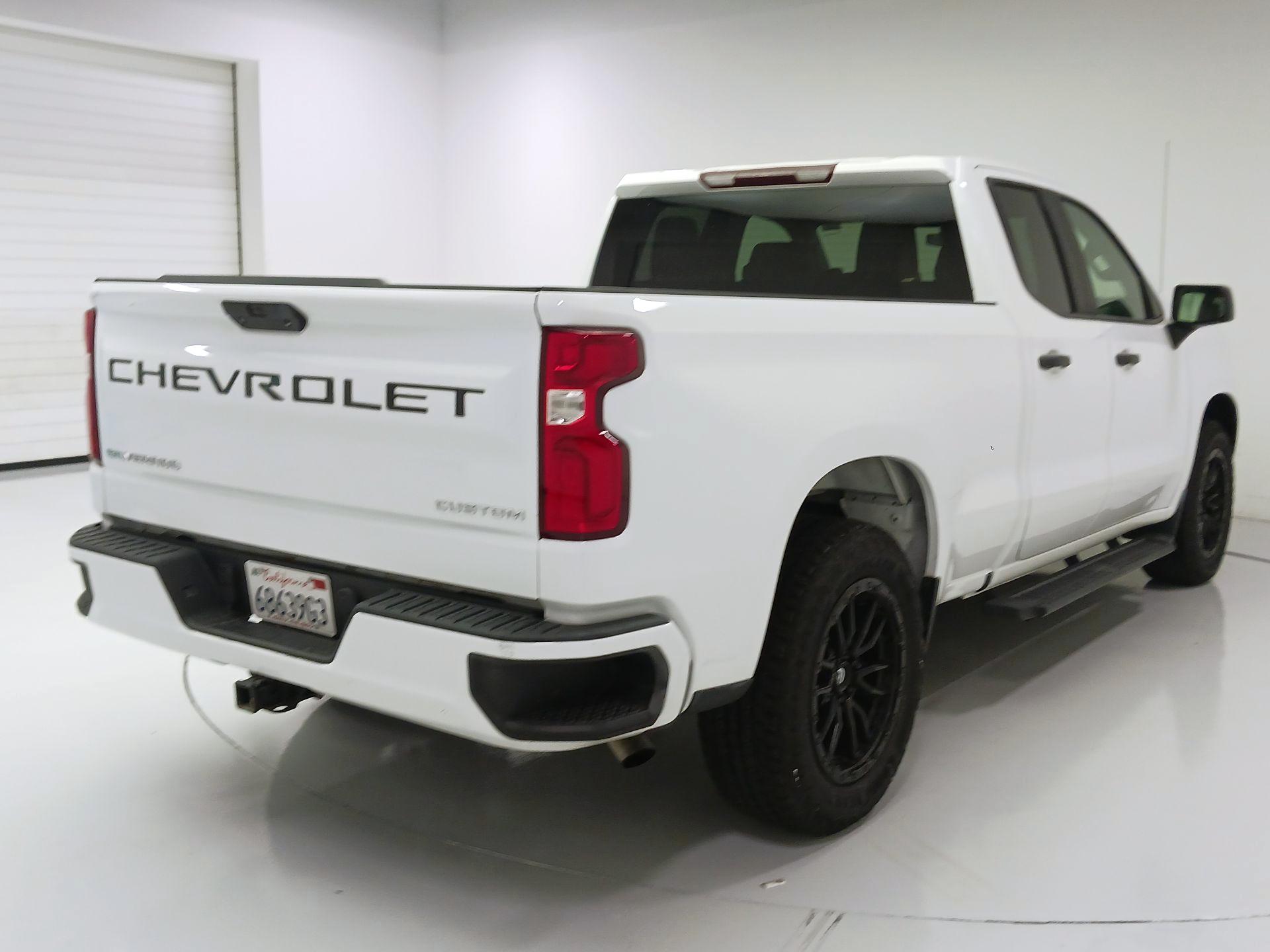 Thumbnail: 2021 Chevrolet Silverado 1500 - 5