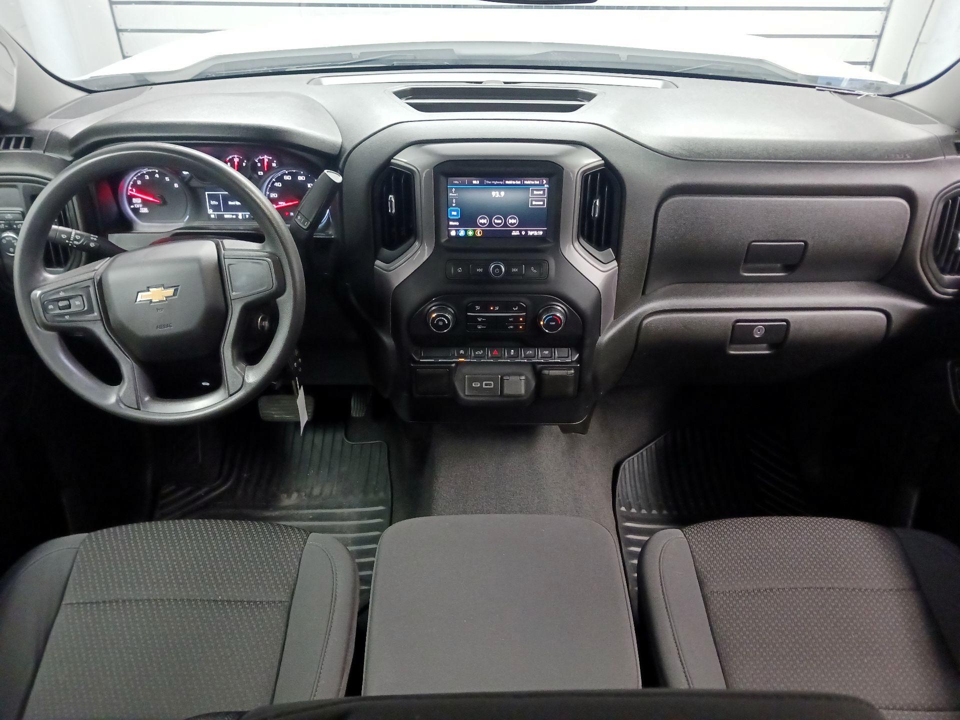 Thumbnail: 2021 Chevrolet Silverado 1500 - 8