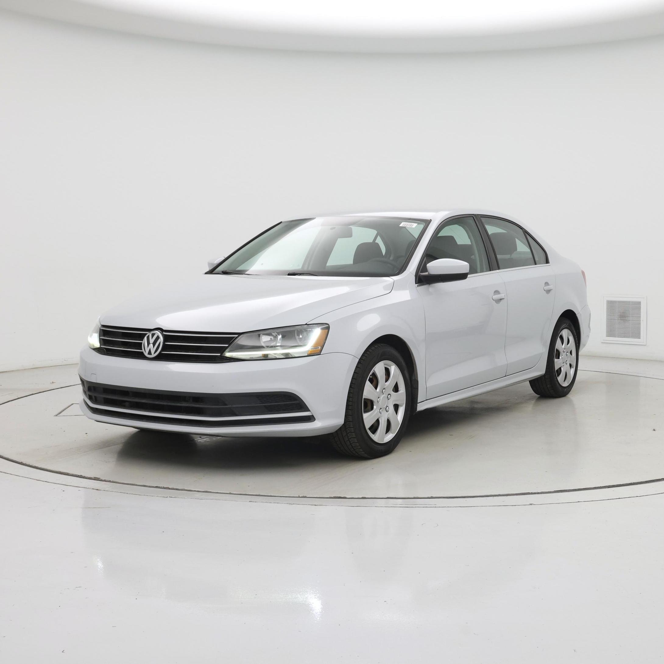 Thumbnail: 2017 Volkswagen Jetta - 4