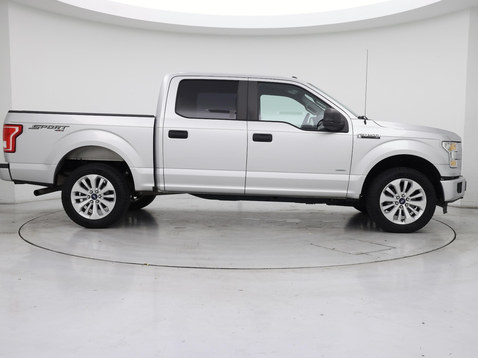 2016 Ford F-150 XL - Photo 8