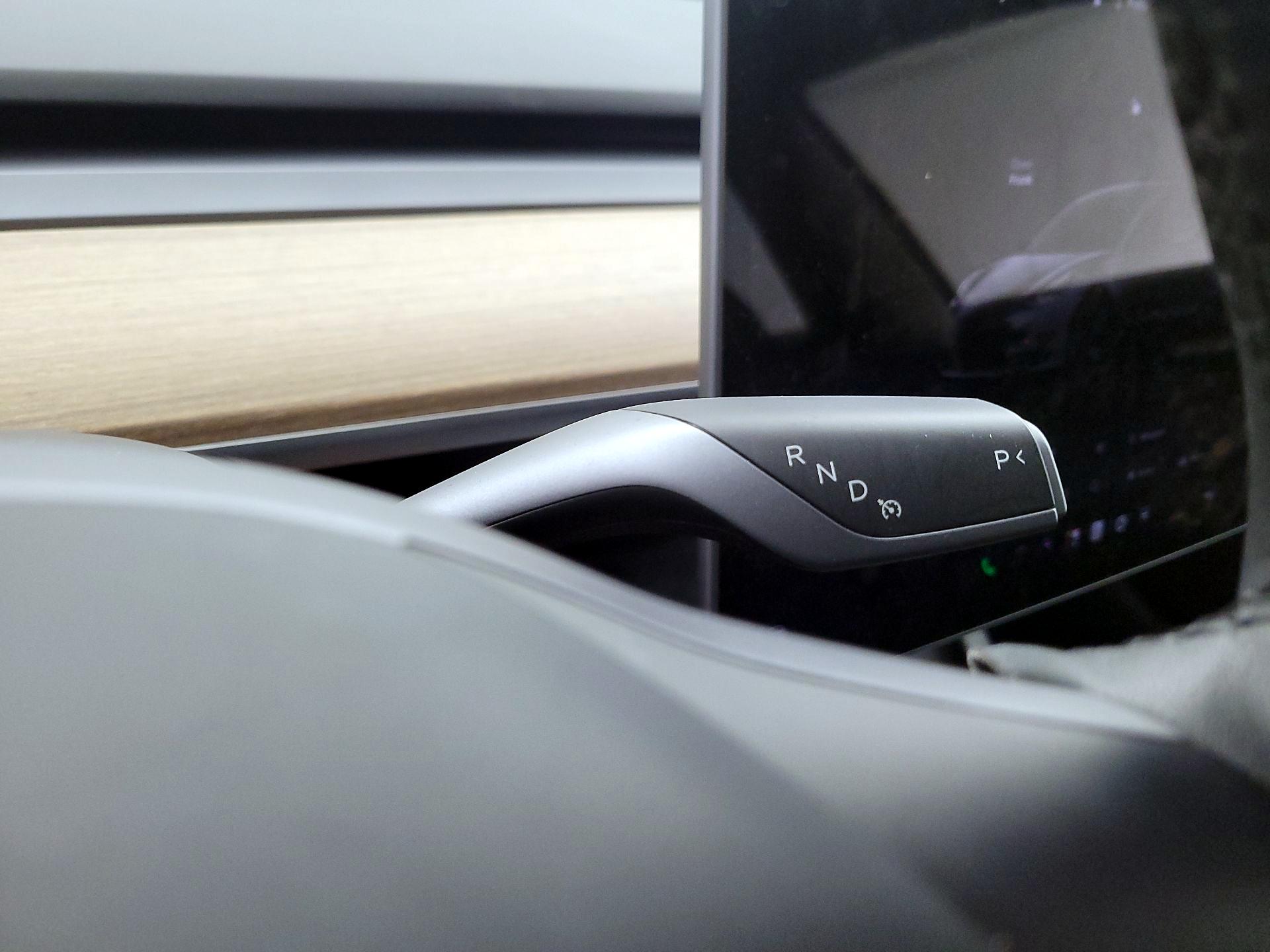 Thumbnail: 2023 Tesla Model 3 - 17