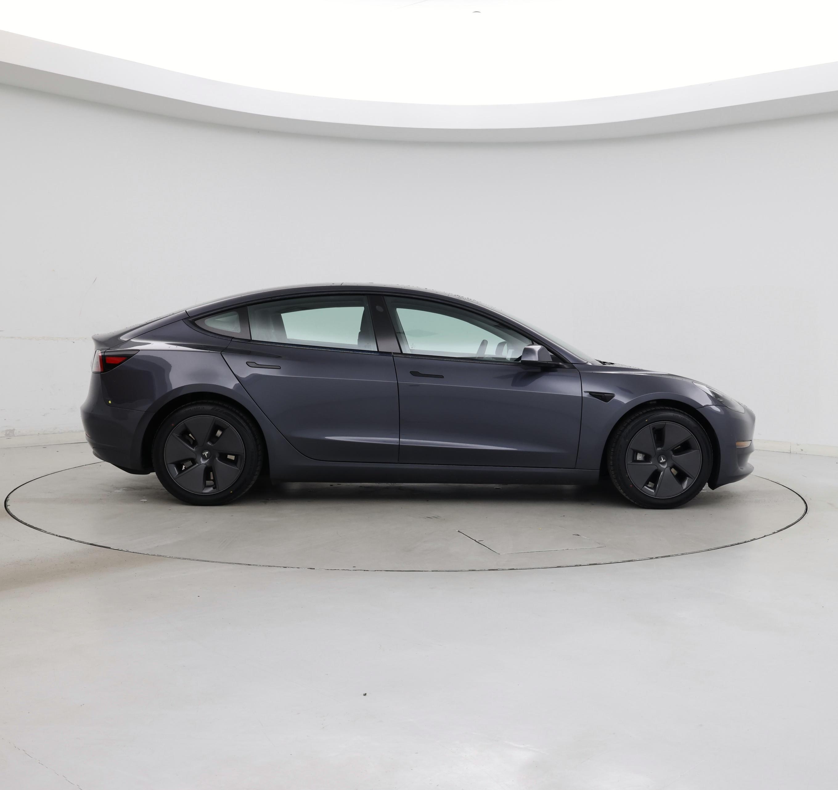 Thumbnail: 2023 Tesla Model 3 - 7