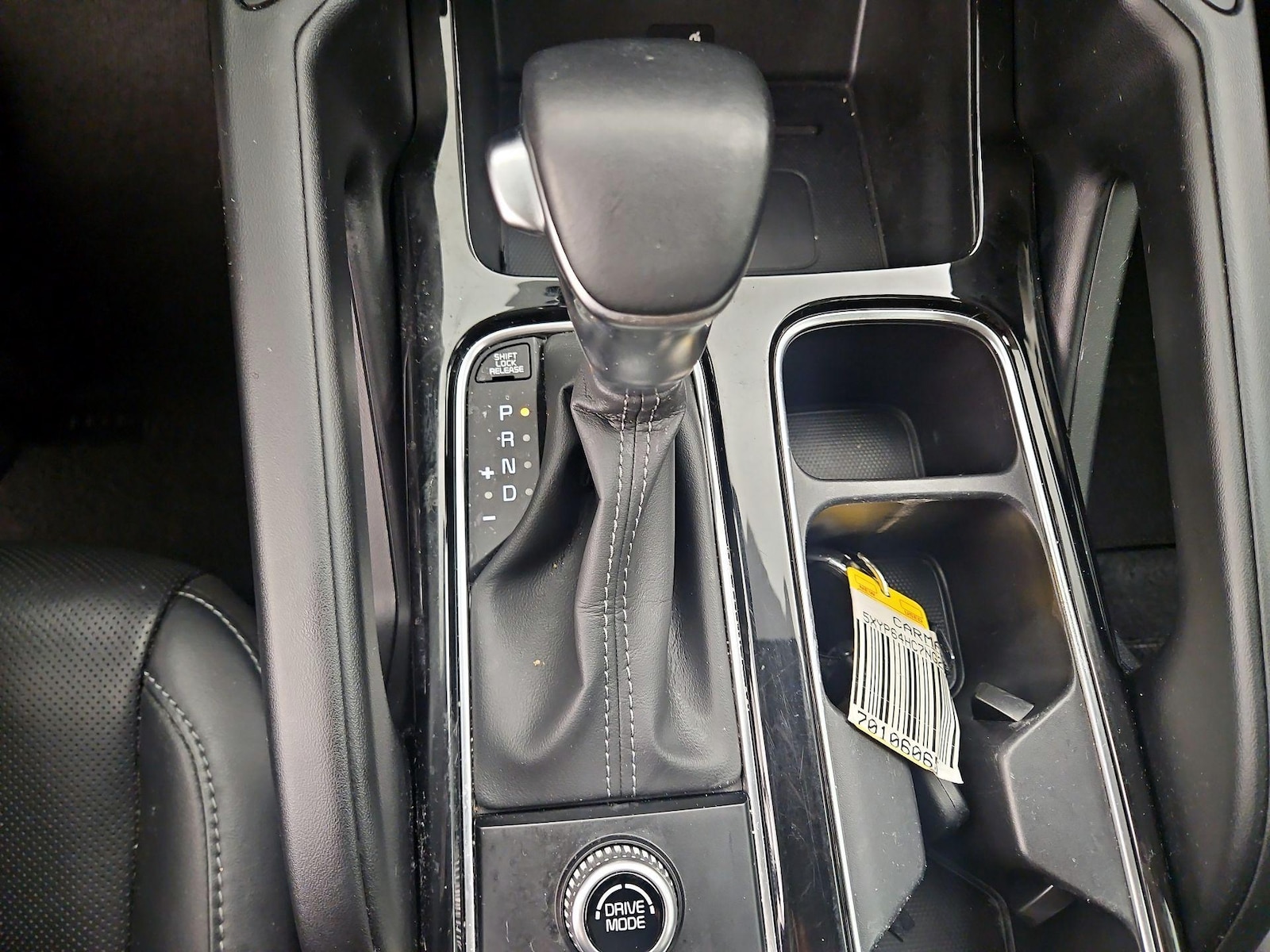 2022 Kia Telluride S - Photo 19