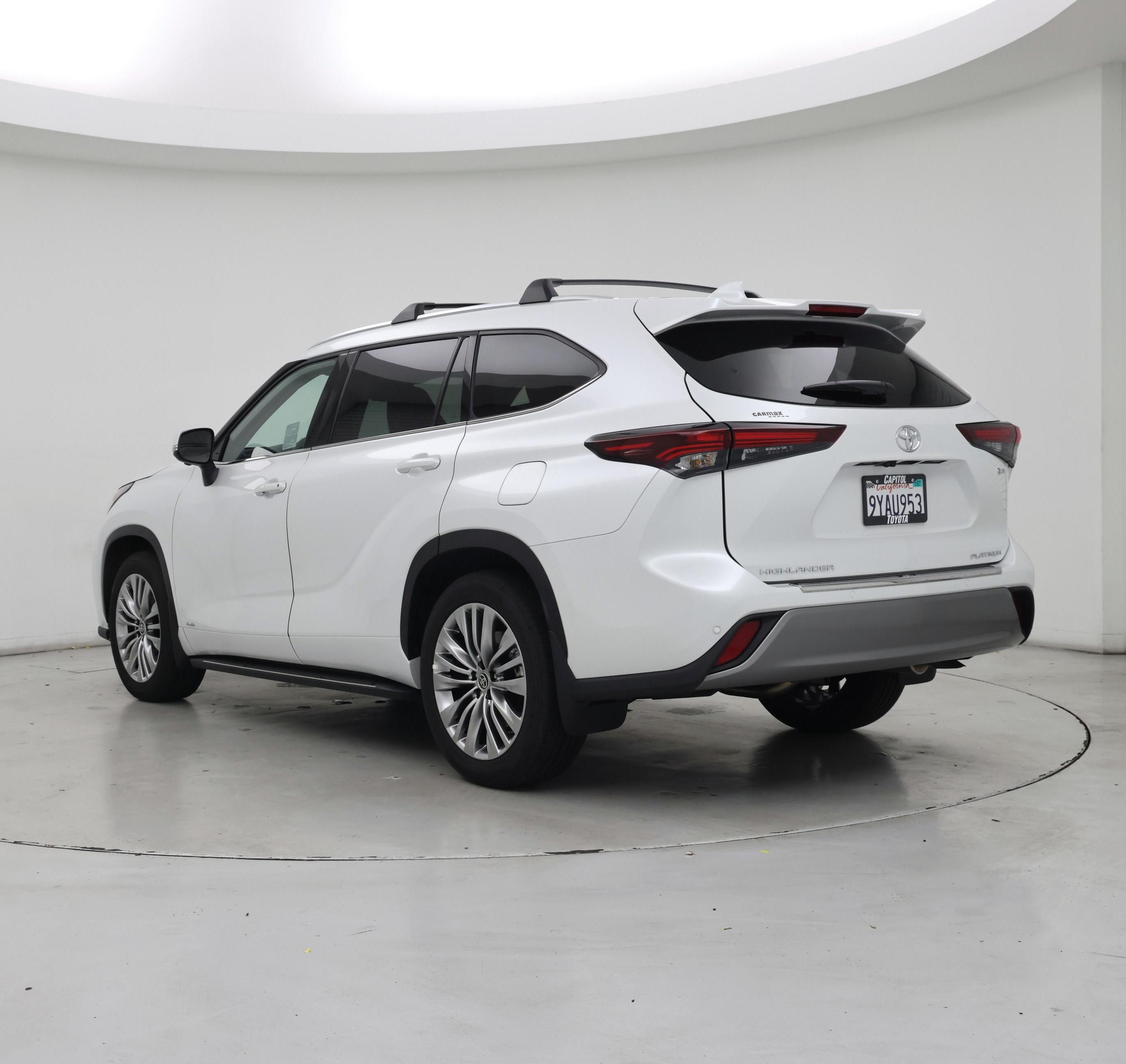 Thumbnail: 2026 Toyota Highlander - 2