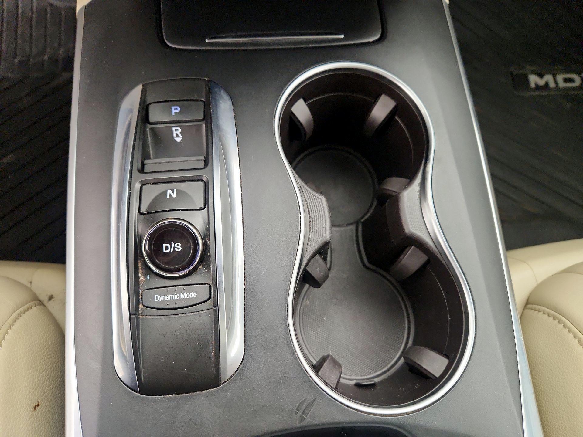 Thumbnail: 2017 Acura MDX - 18
