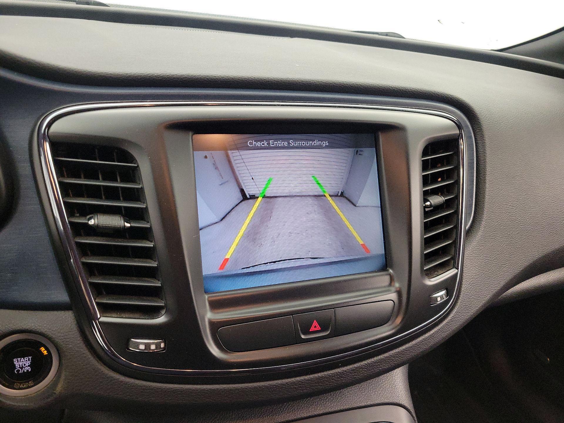 Thumbnail: 2016 Chrysler 200 - 15