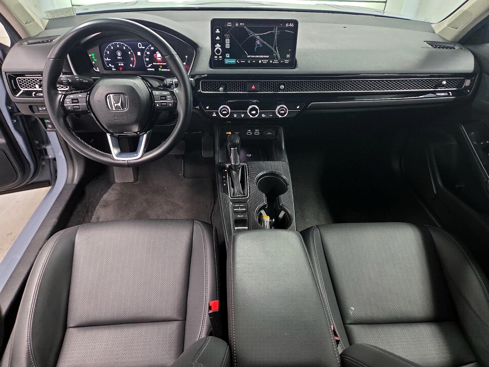 Apple CarPlay® & Android Auto™