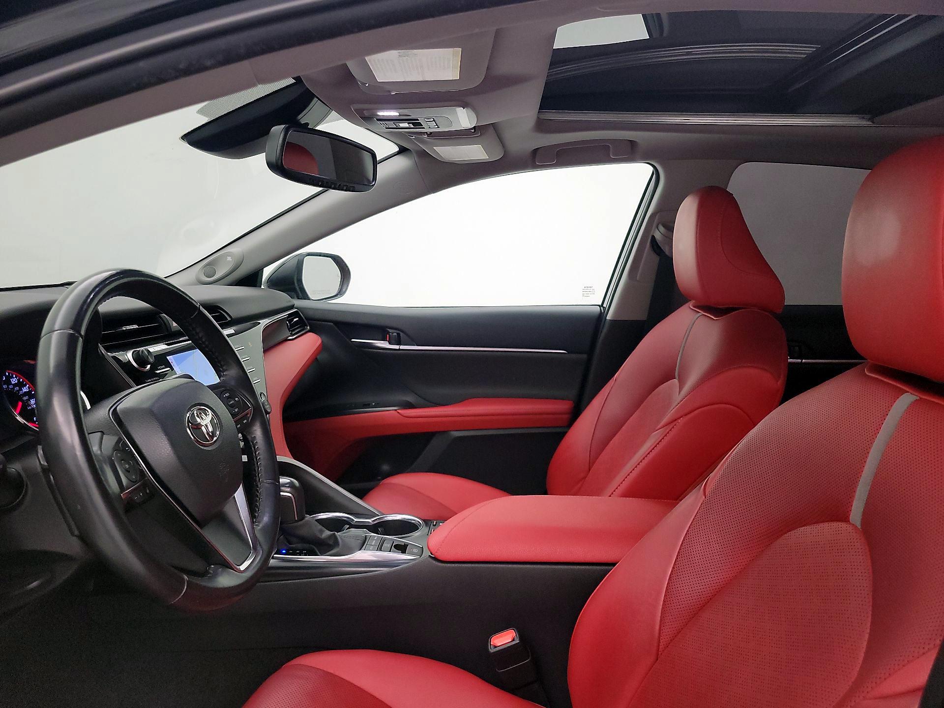 Thumbnail: 2020 Toyota Camry - 20
