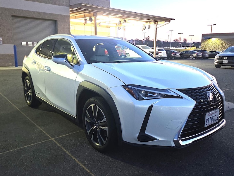2020 Lexus UX 250h -
                  Murrieta, CA