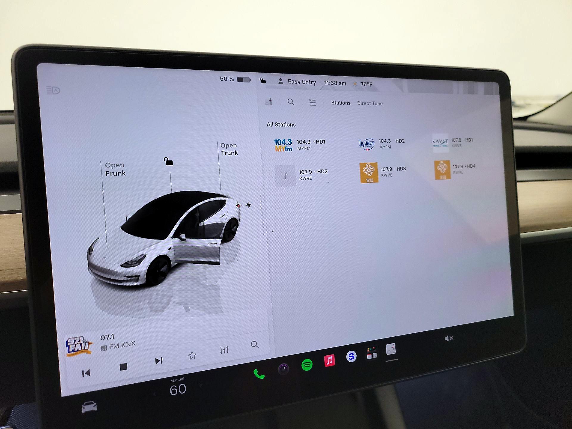 Thumbnail: 2023 Tesla Model 3 - 12