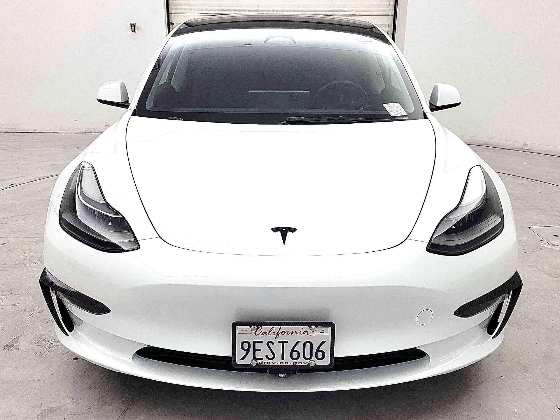 Thumbnail: 2023 Tesla Model 3 - 2