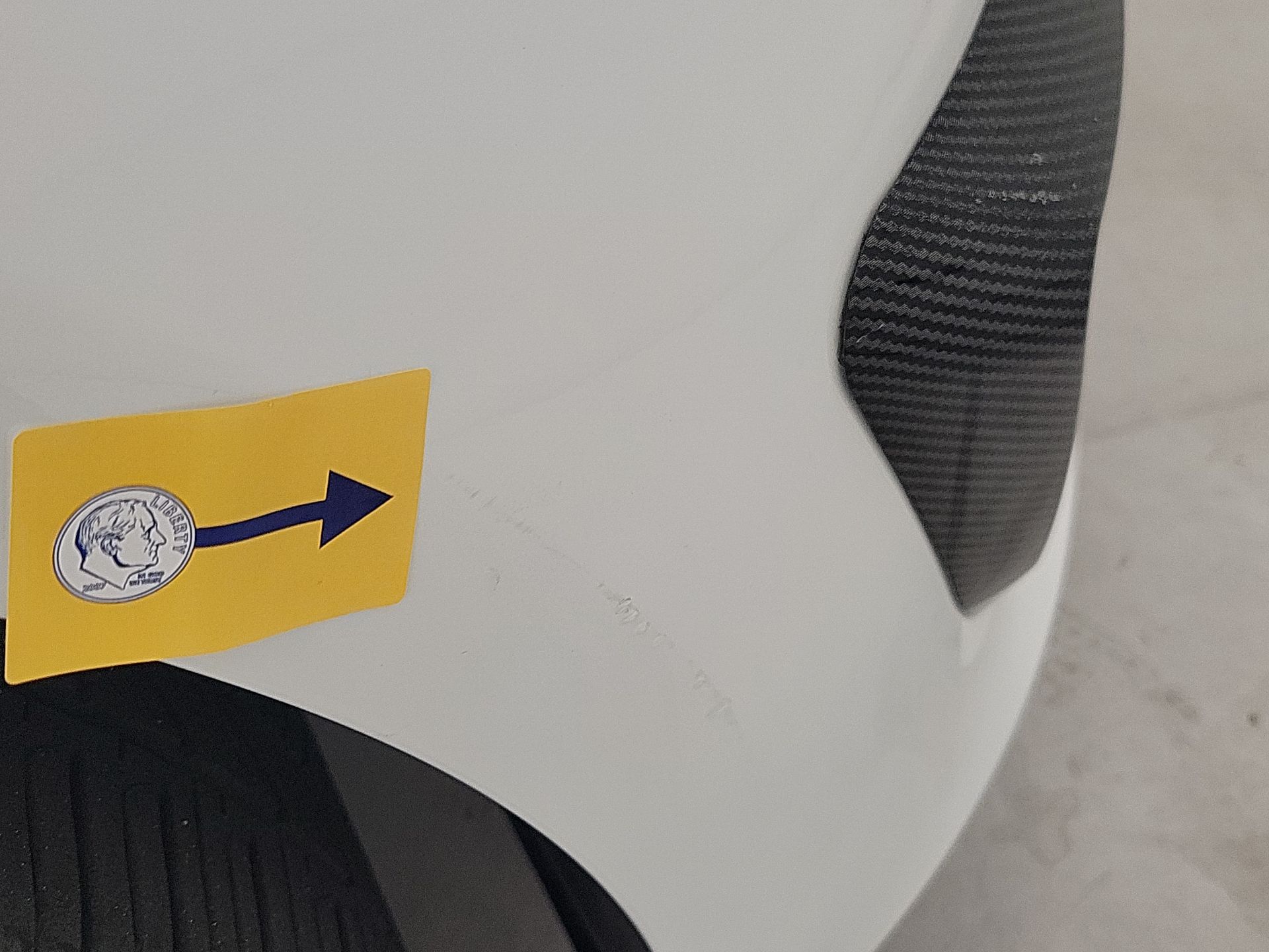 Thumbnail: 2023 Tesla Model 3 - 19