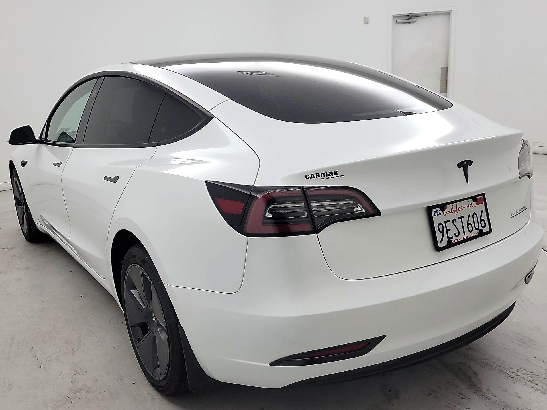 Thumbnail: 2023 Tesla Model 3 - 7