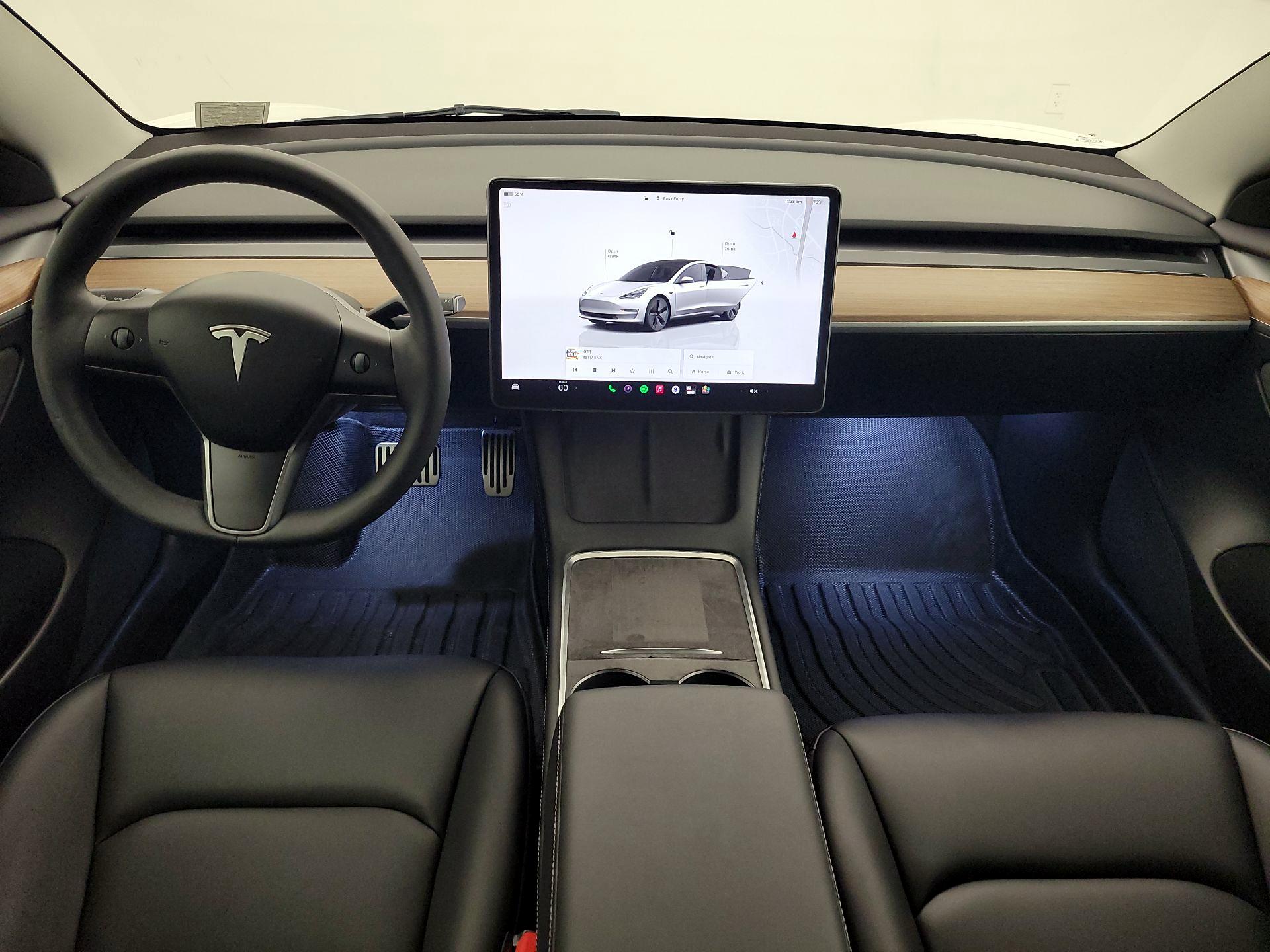 Thumbnail: 2023 Tesla Model 3 - 8