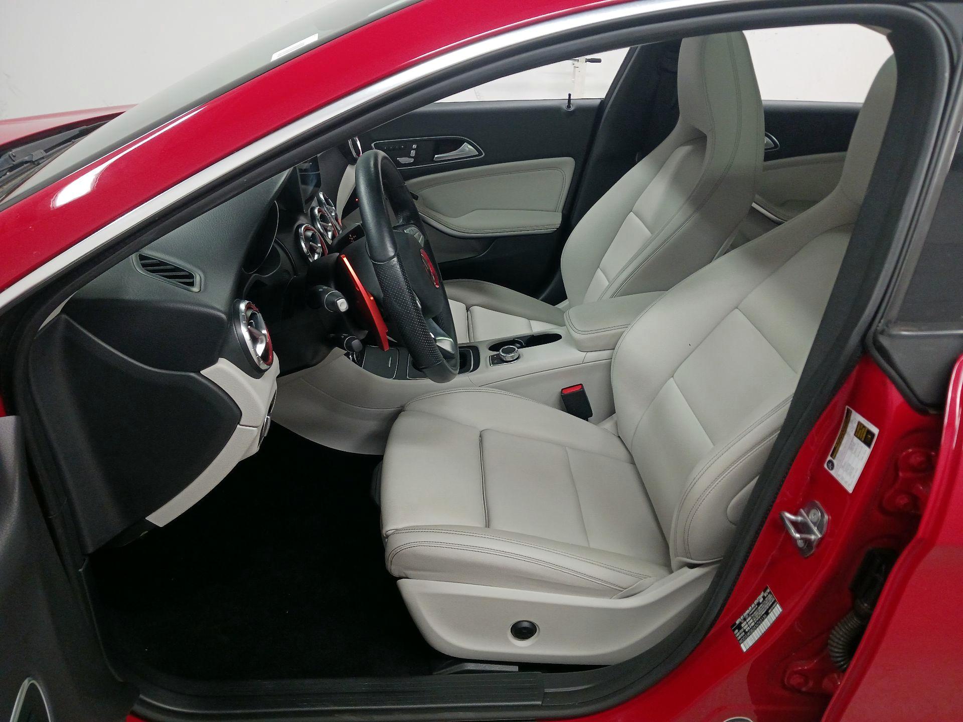 Thumbnail: 2019 Mercedes-Benz CLA - 11