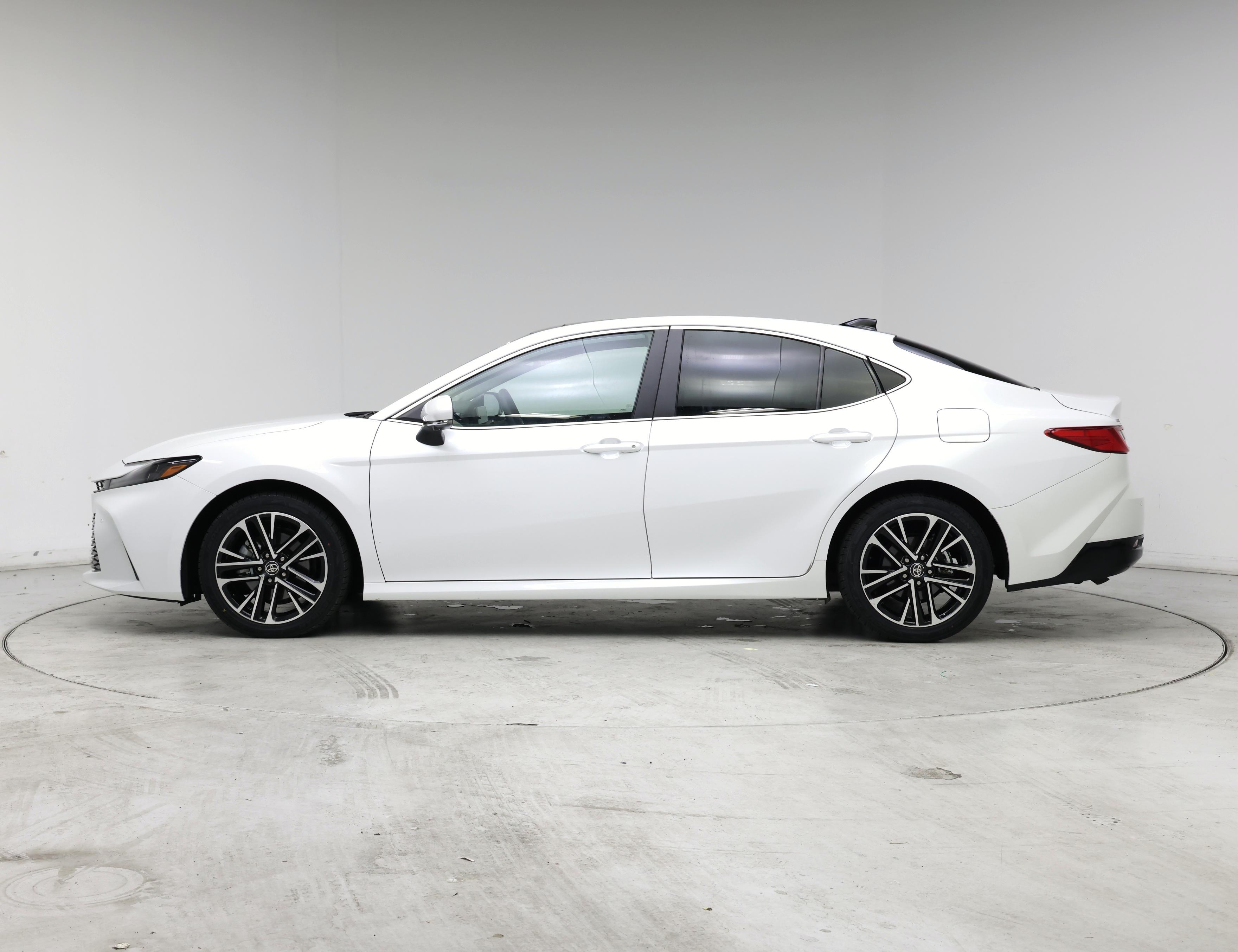Thumbnail: 2026 Toyota Camry - 3