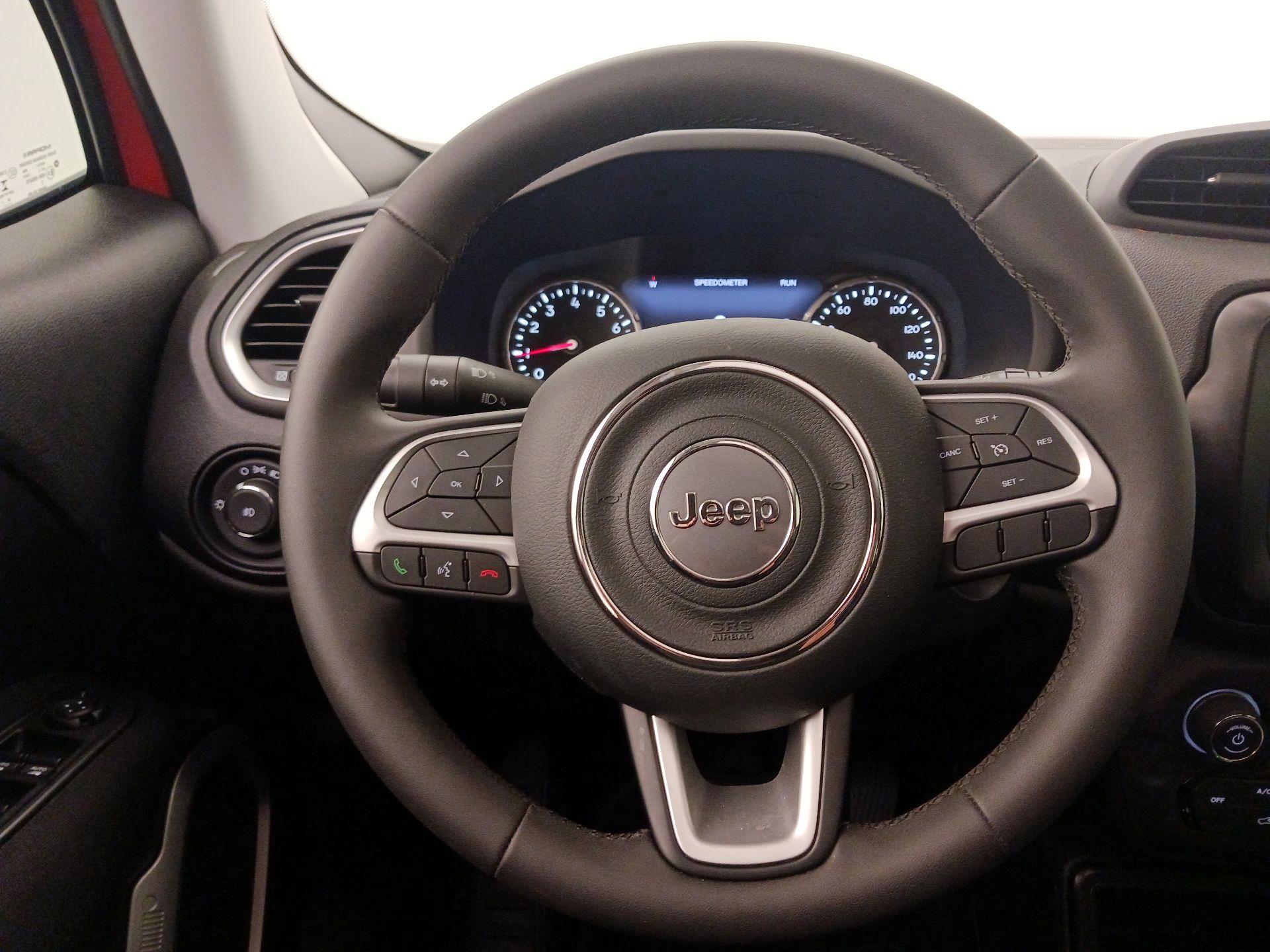 Thumbnail: 2021 Jeep Renegade - 10
