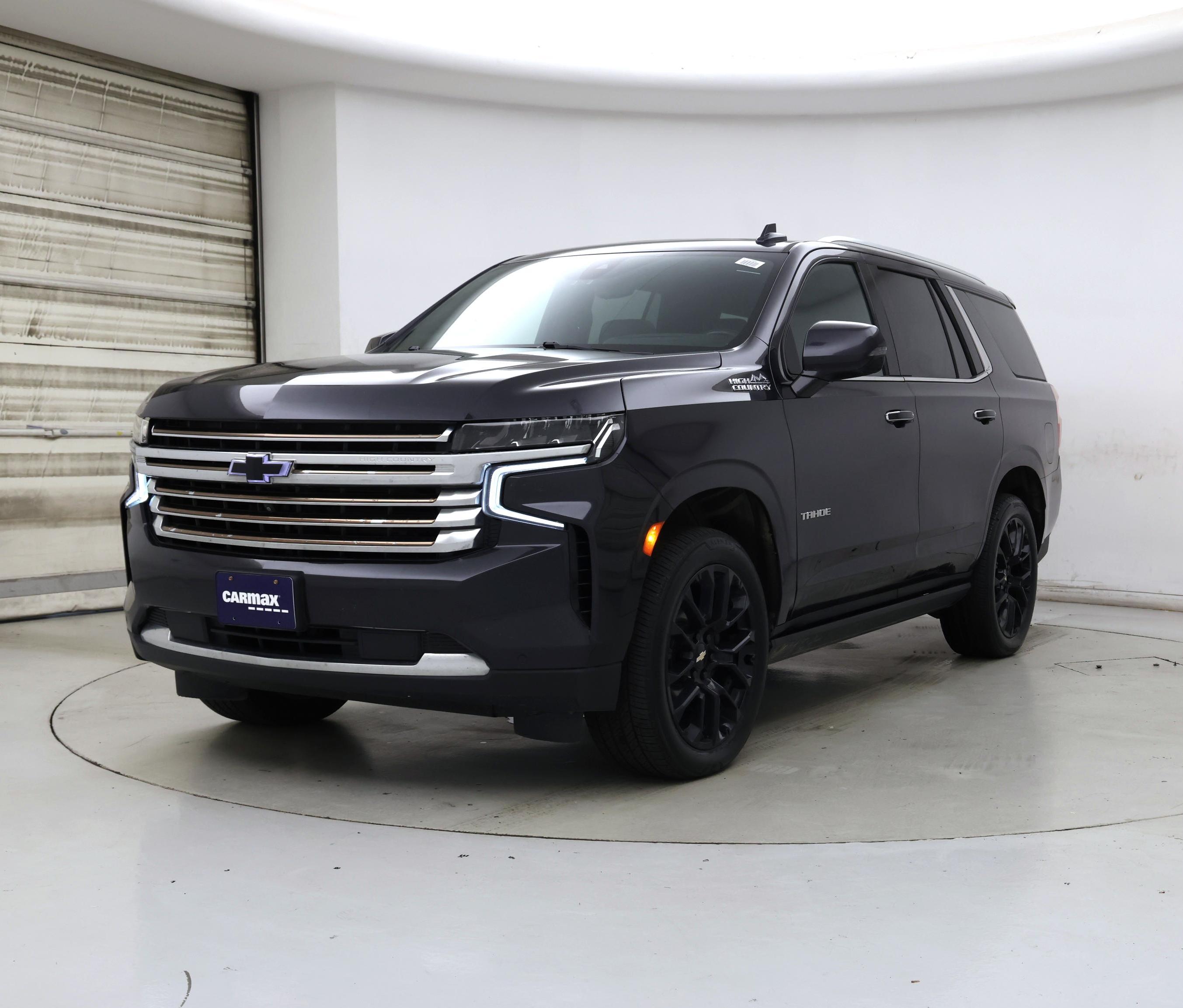 Thumbnail: 2022 Chevrolet Tahoe - 4