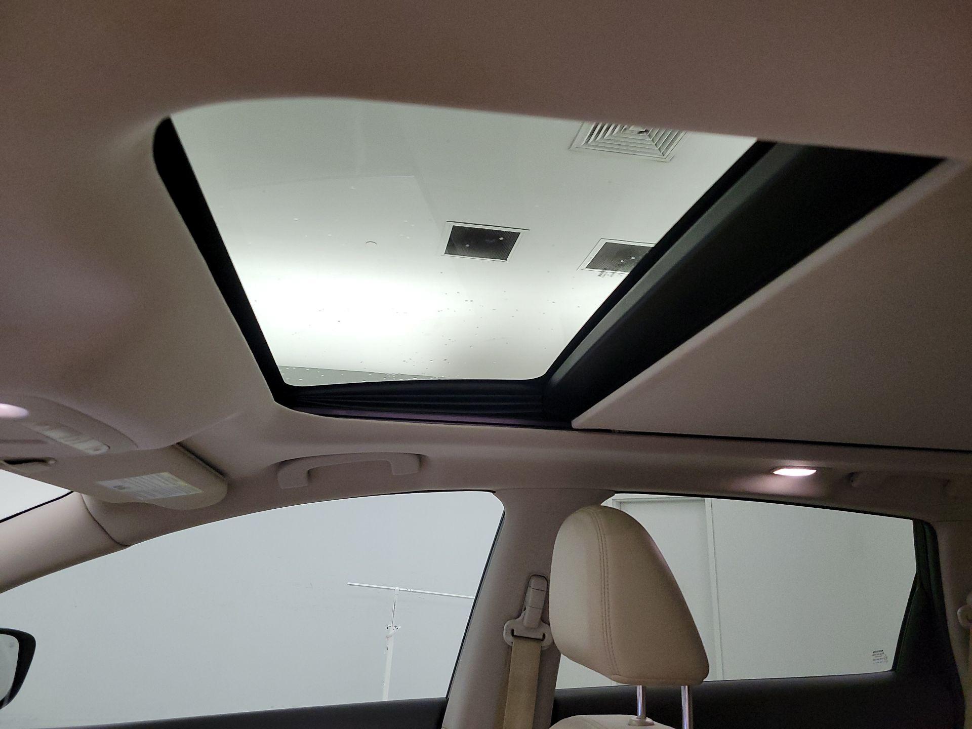 Thumbnail: 2015 Nissan Murano - 20