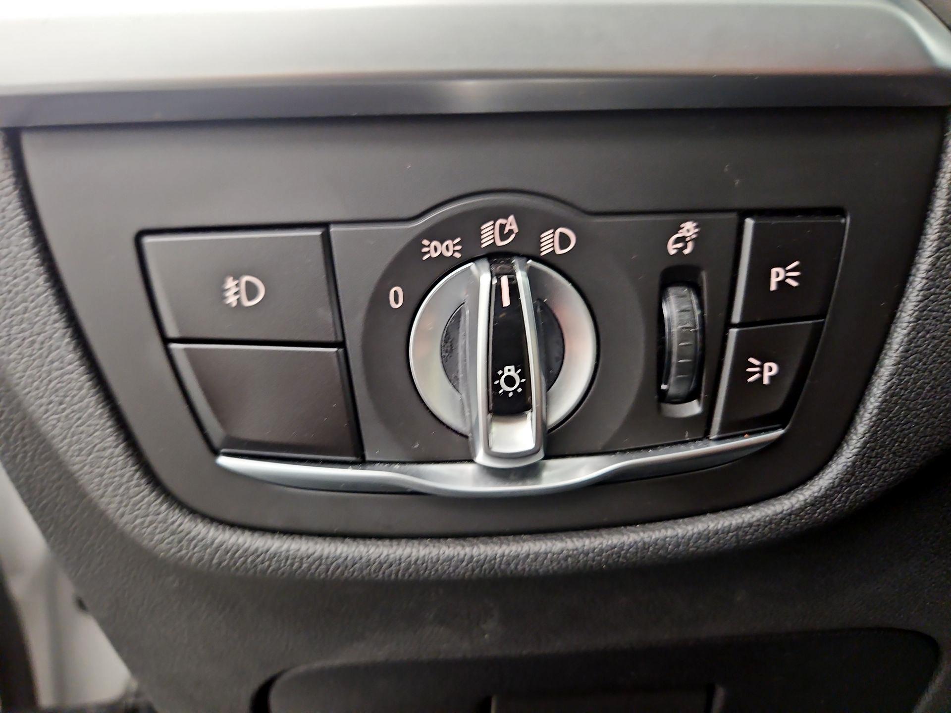 Thumbnail: 2019 BMW X3 - 13