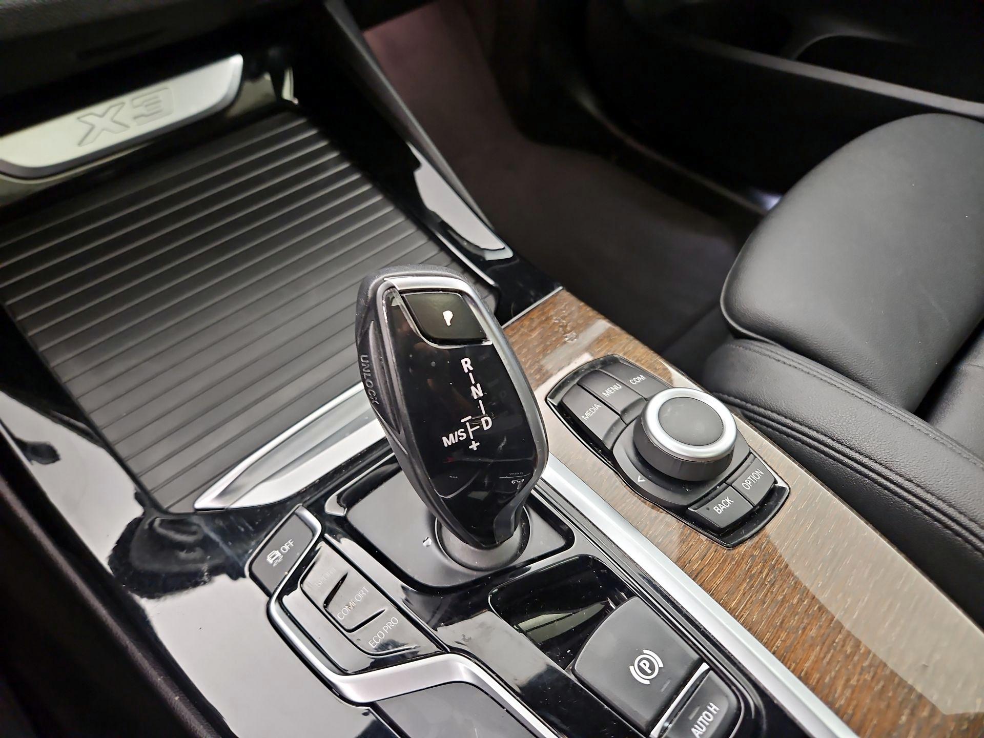 Thumbnail: 2019 BMW X3 - 17