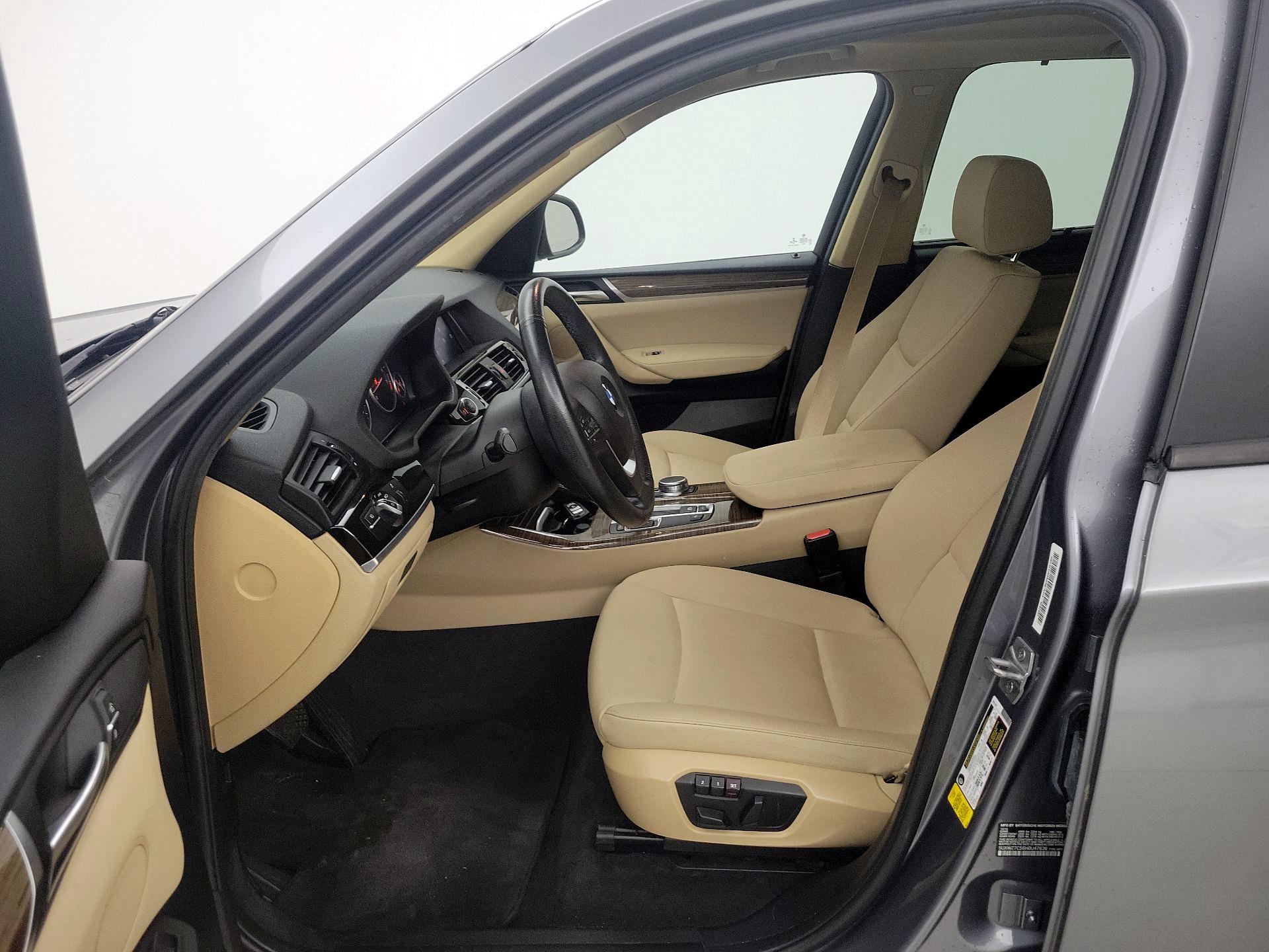 Thumbnail: 2017 BMW X3 - 11