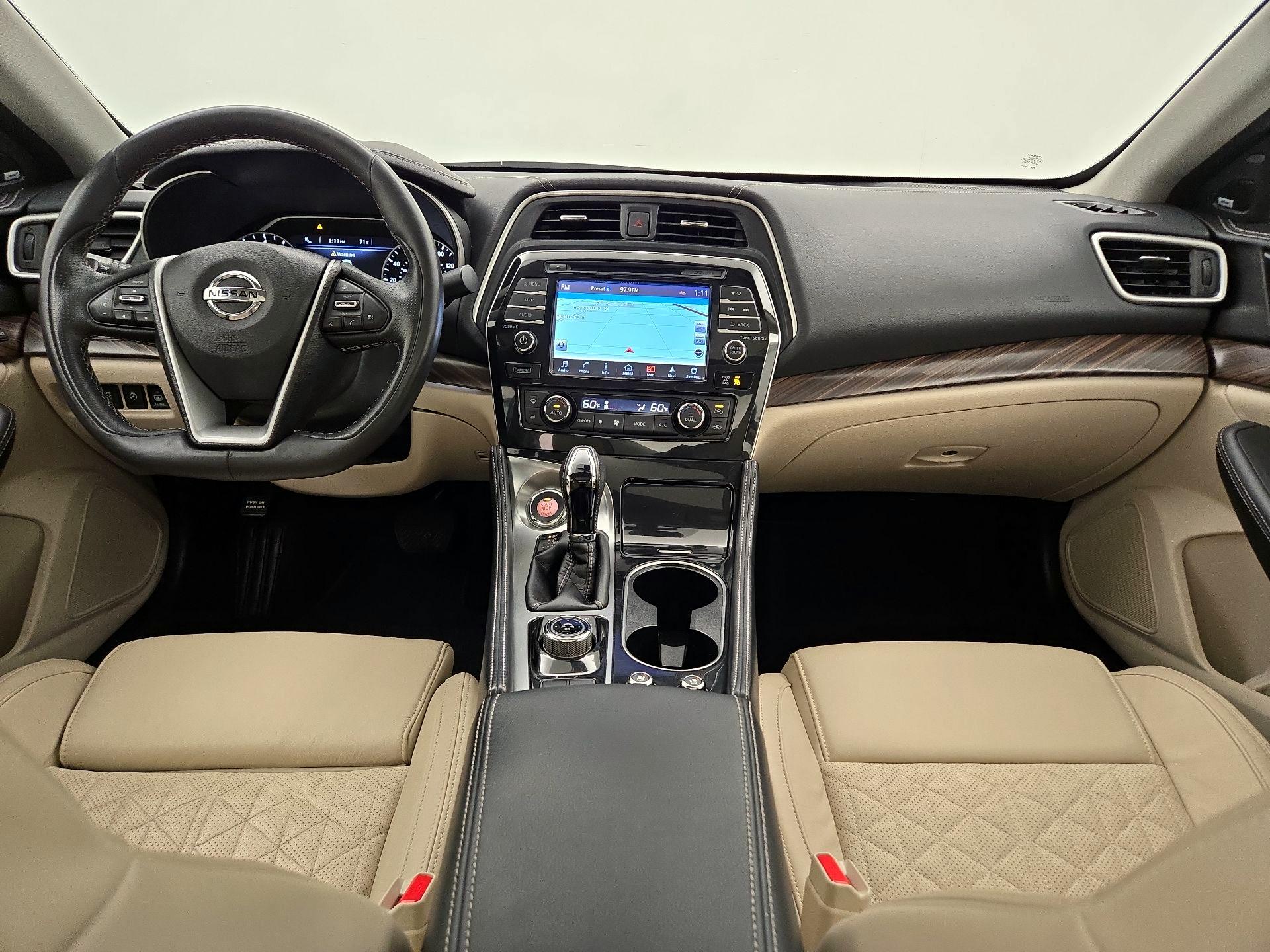 Thumbnail: 2017 Nissan Maxima - 9