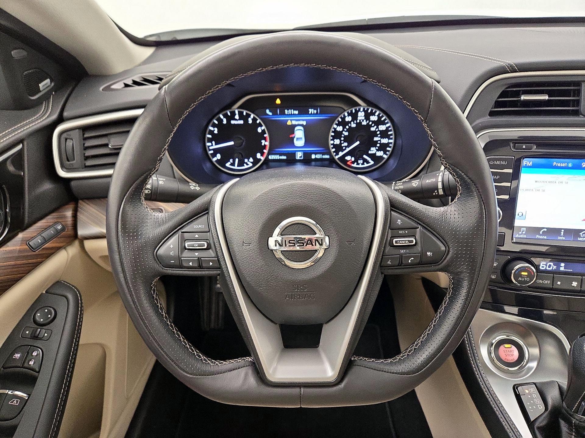 Thumbnail: 2017 Nissan Maxima - 10