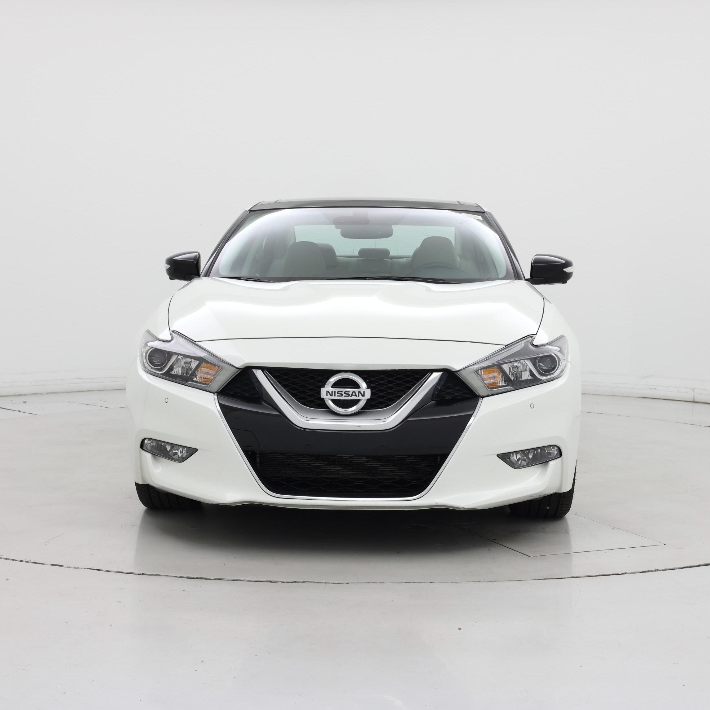 Thumbnail: 2017 Nissan Maxima - 5