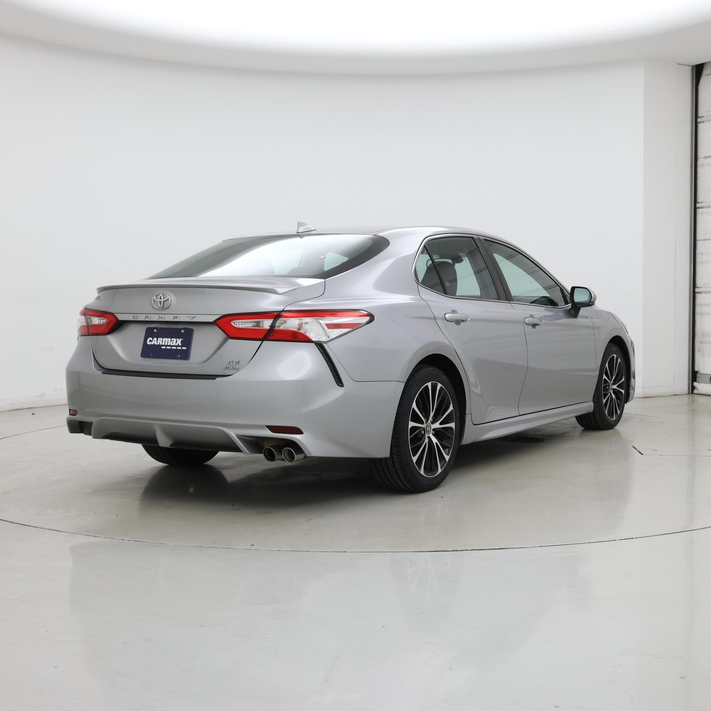 Thumbnail: 2020 Toyota Camry - 8