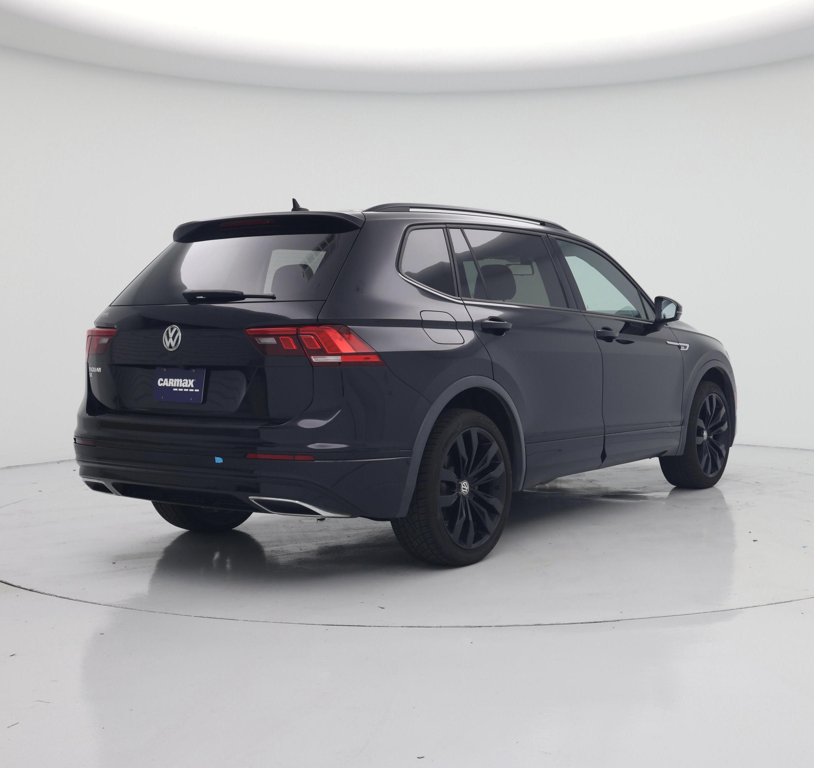 Thumbnail: 2021 Volkswagen Tiguan - 8