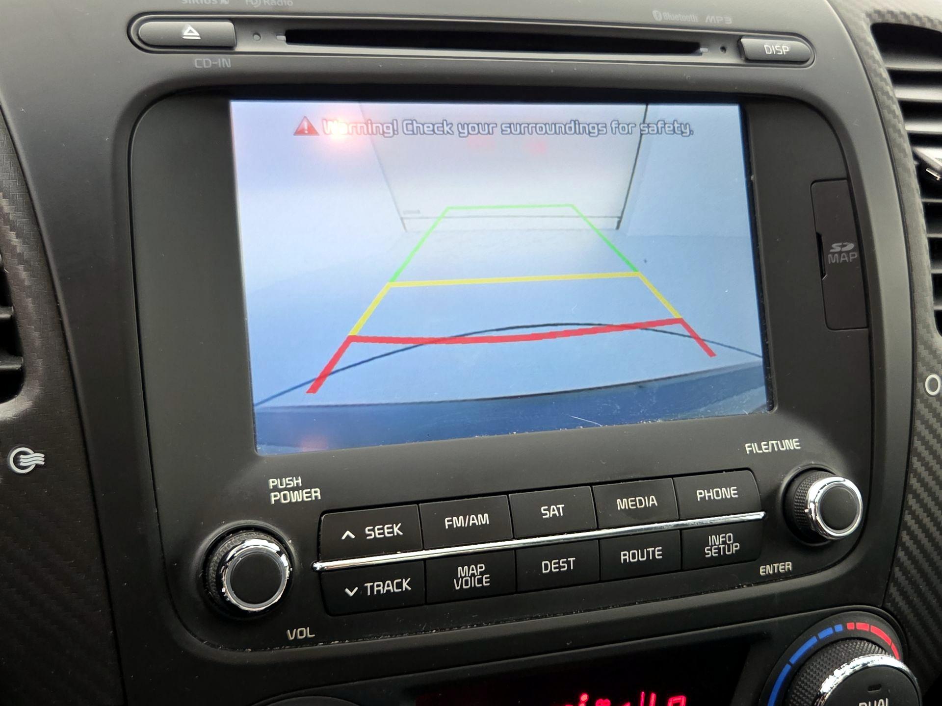 Thumbnail: 2016 Kia Forte - 15