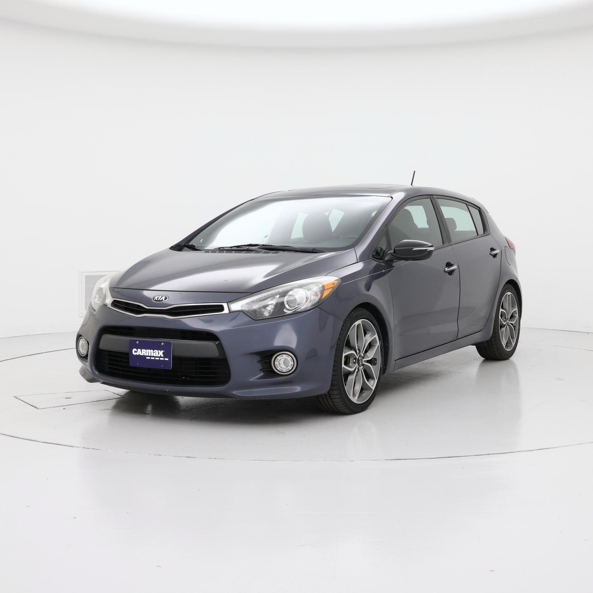Thumbnail: 2016 Kia Forte - 4