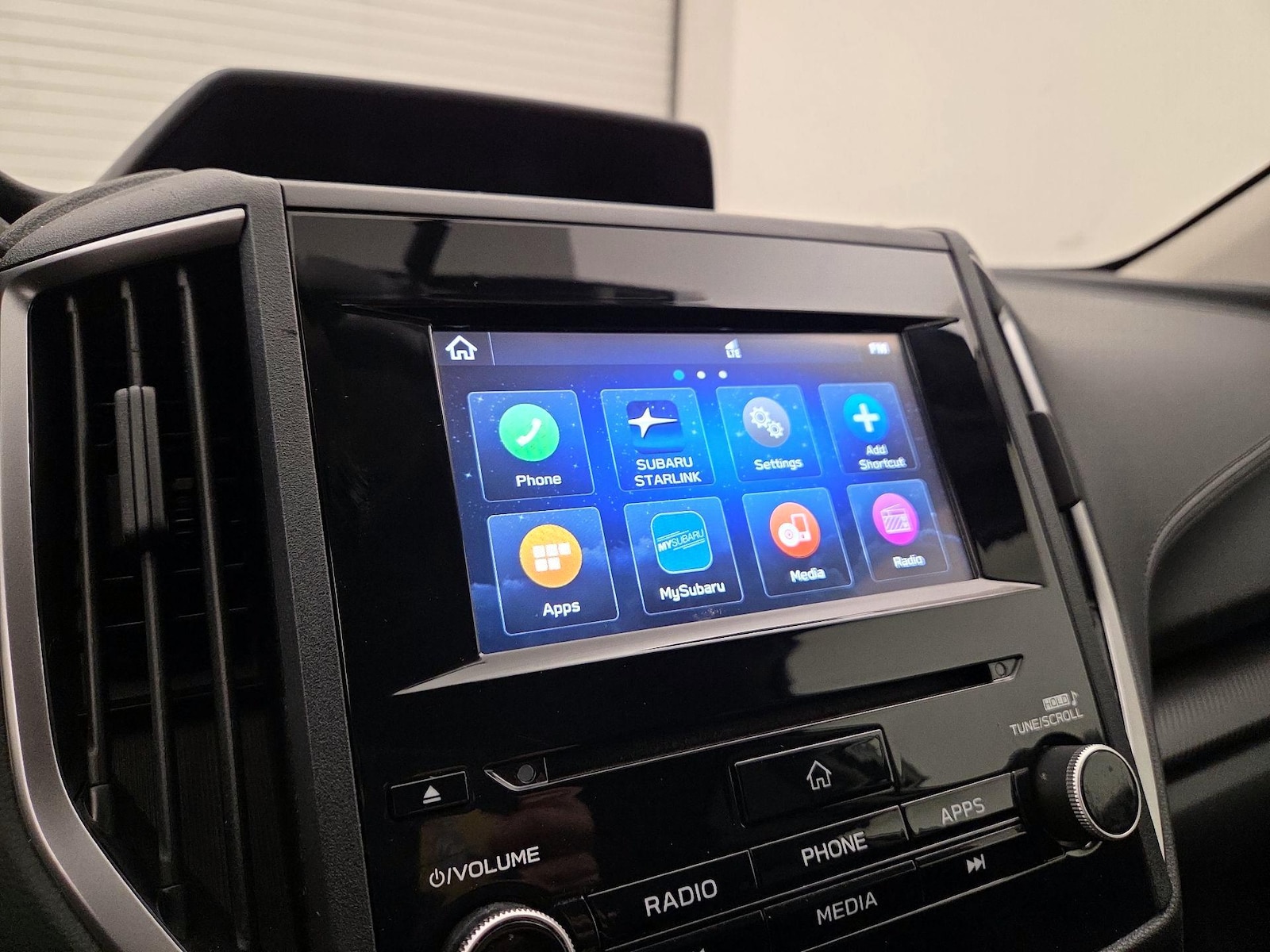 2019 Subaru Impreza Premium - Photo 14