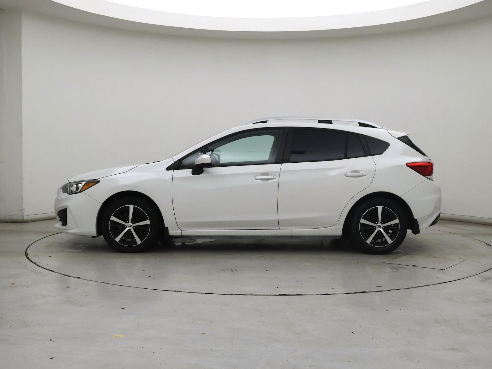 2019 Subaru Impreza Premium - Photo 4