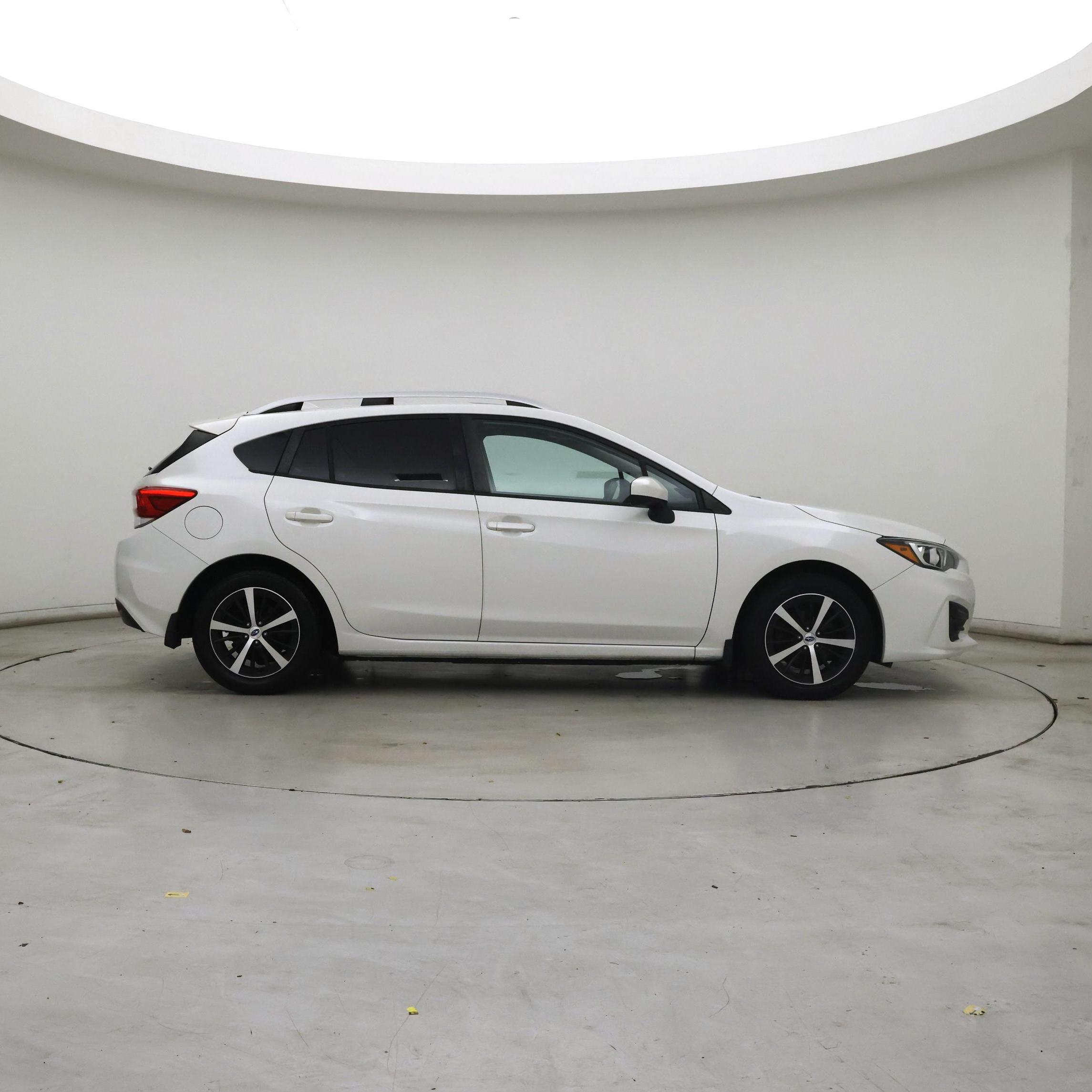 Thumbnail: 2019 Subaru Impreza - 7