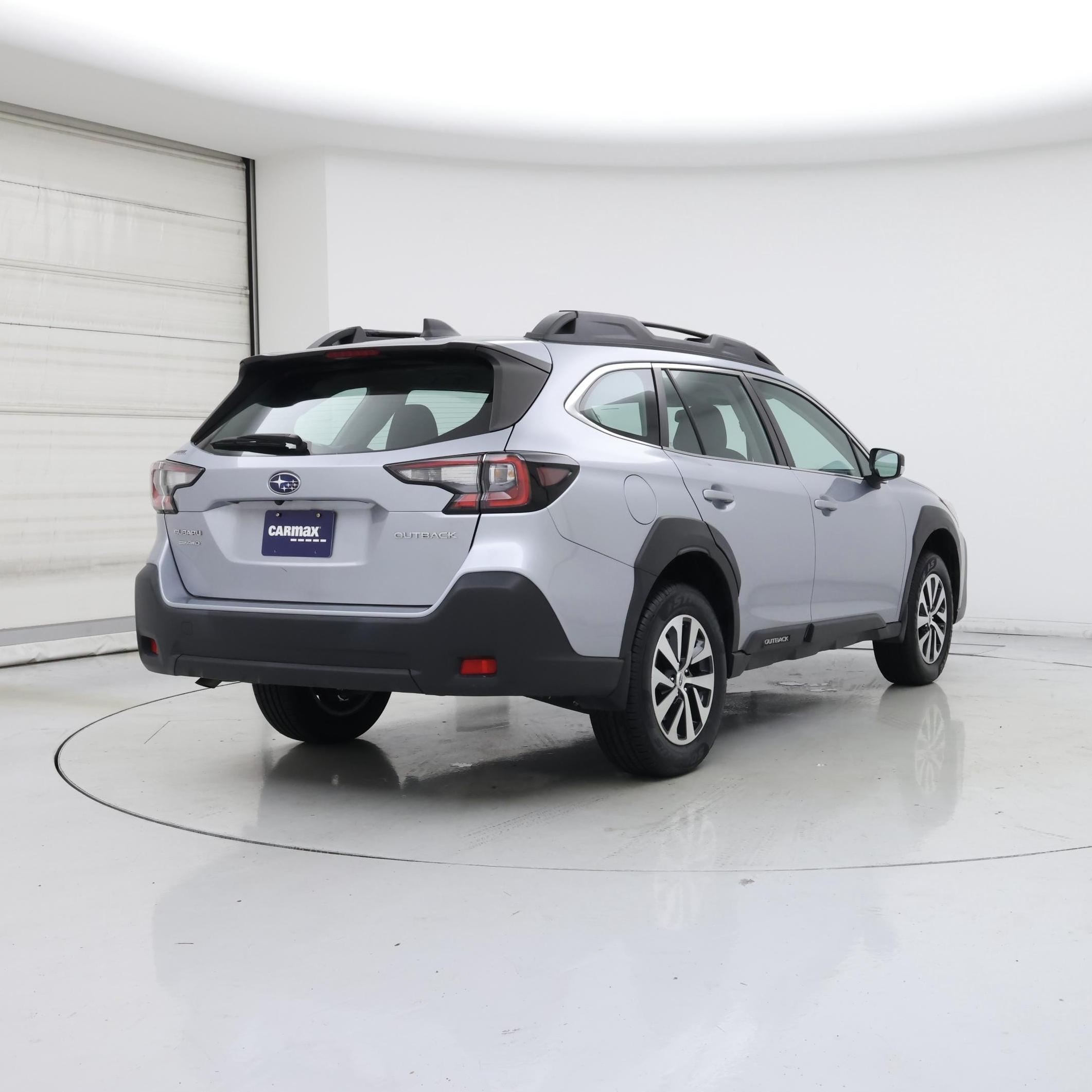Thumbnail: 2023 Subaru Outback - 8