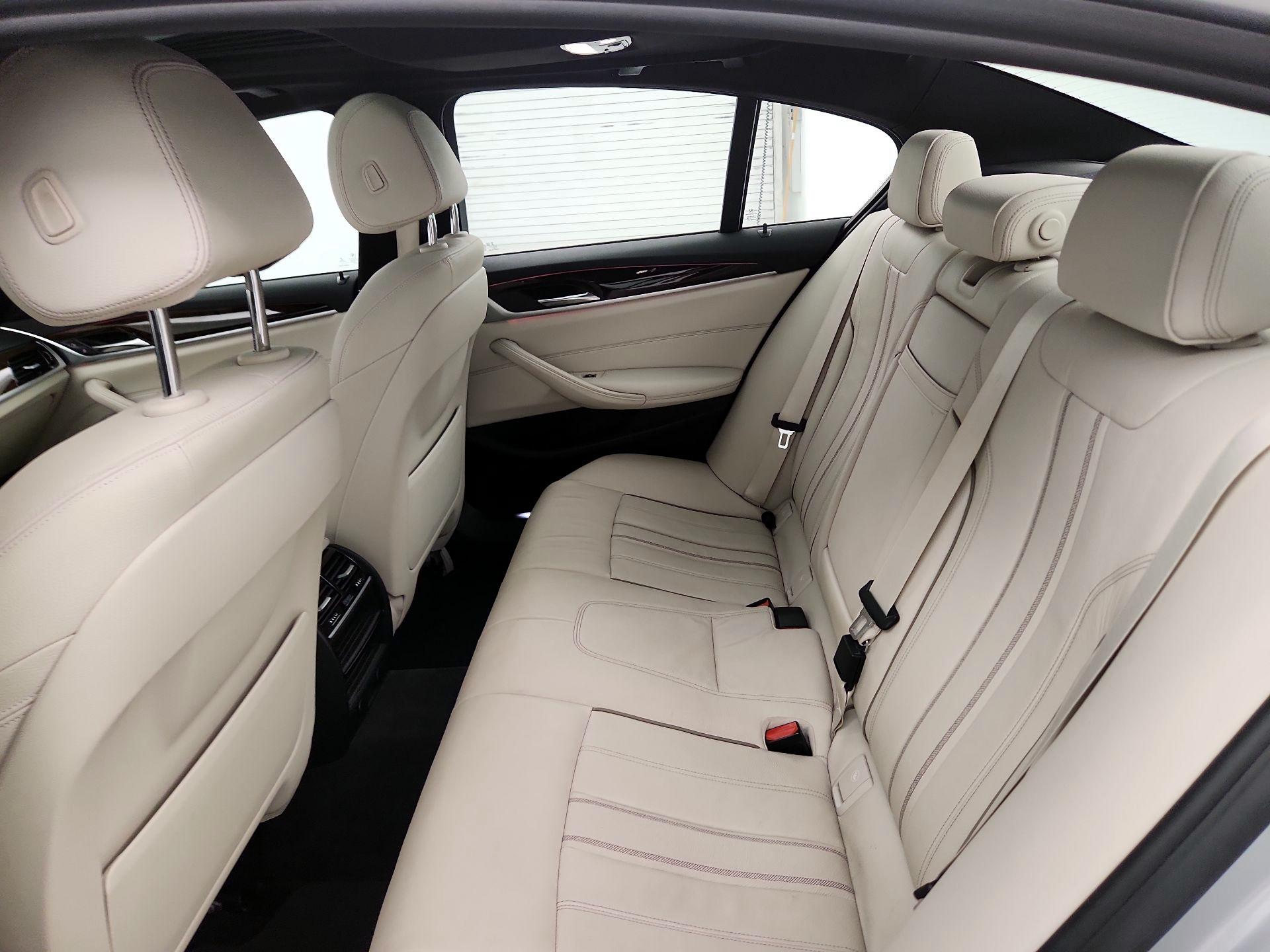 Thumbnail: 2017 BMW 5 Series - 18