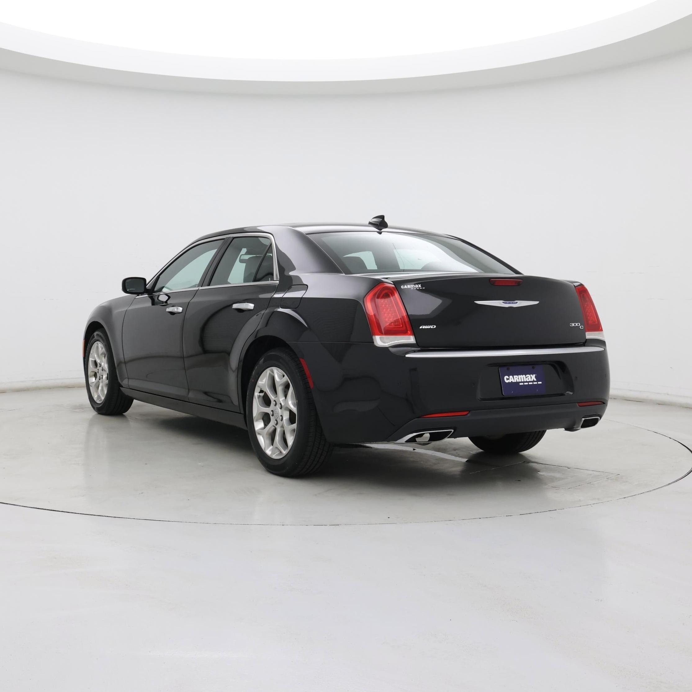Thumbnail: 2017 Chrysler 300 - 2