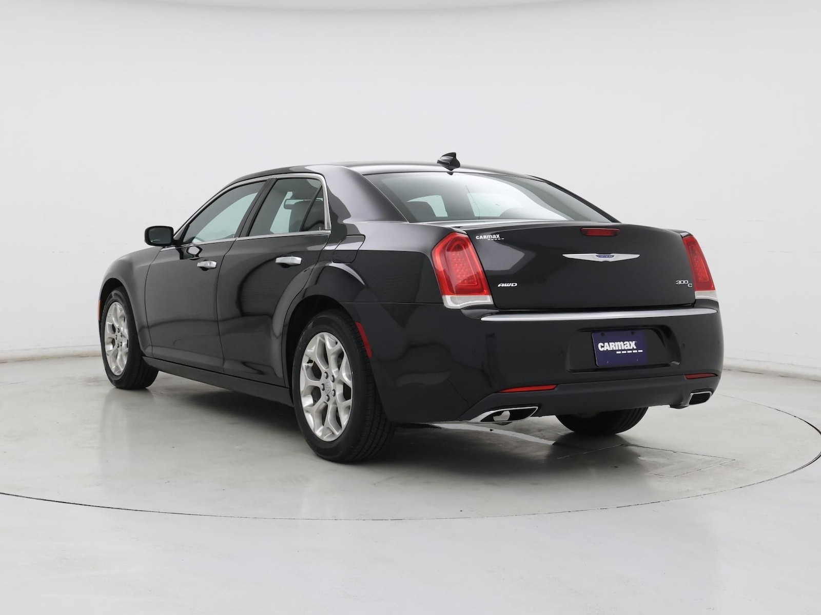 2017 Chrysler 300 C Platinum - Photo 3