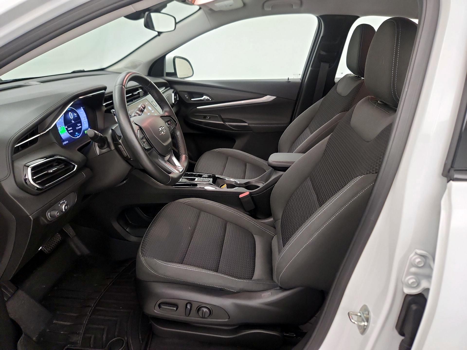 Thumbnail: 2023 Chevrolet Bolt EUV - 11