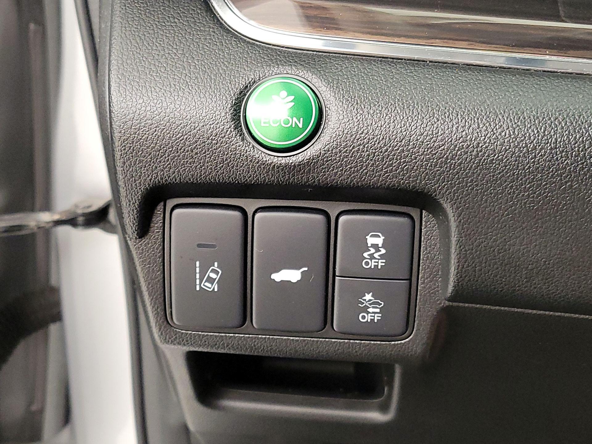 Thumbnail: 2015 Honda CR-V - 13