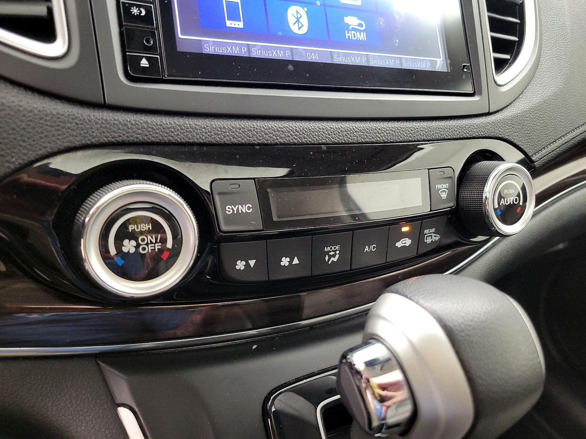 Thumbnail: 2015 Honda CR-V - 16
