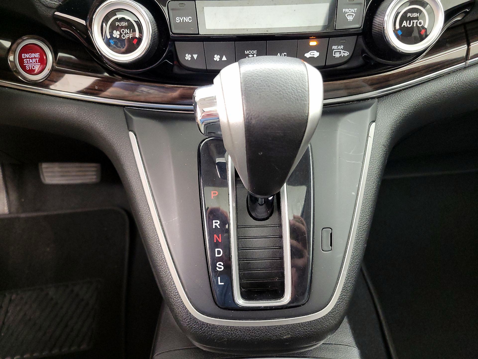 Thumbnail: 2015 Honda CR-V - 17