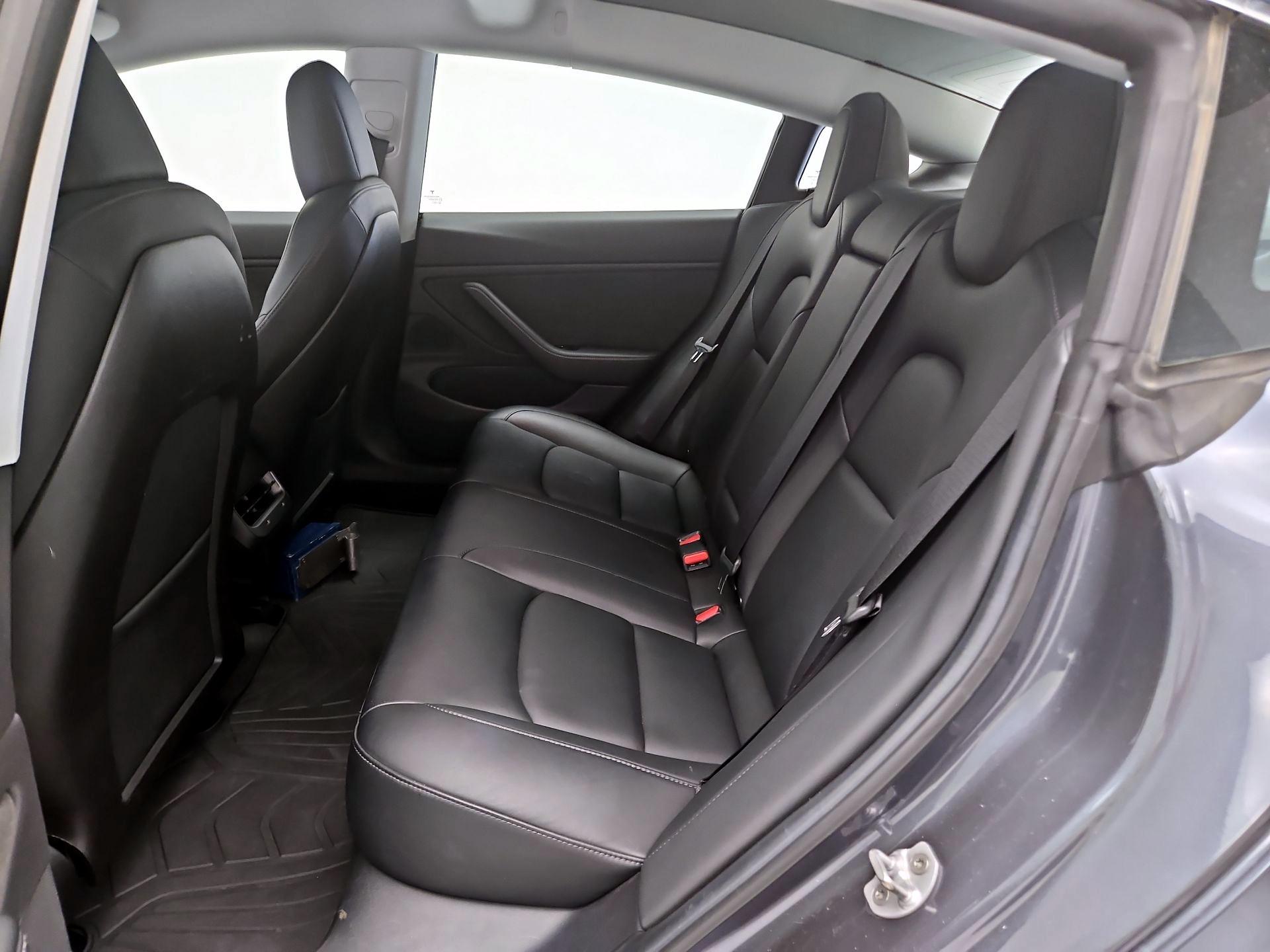 Thumbnail: 2019 Tesla Model 3 - 19