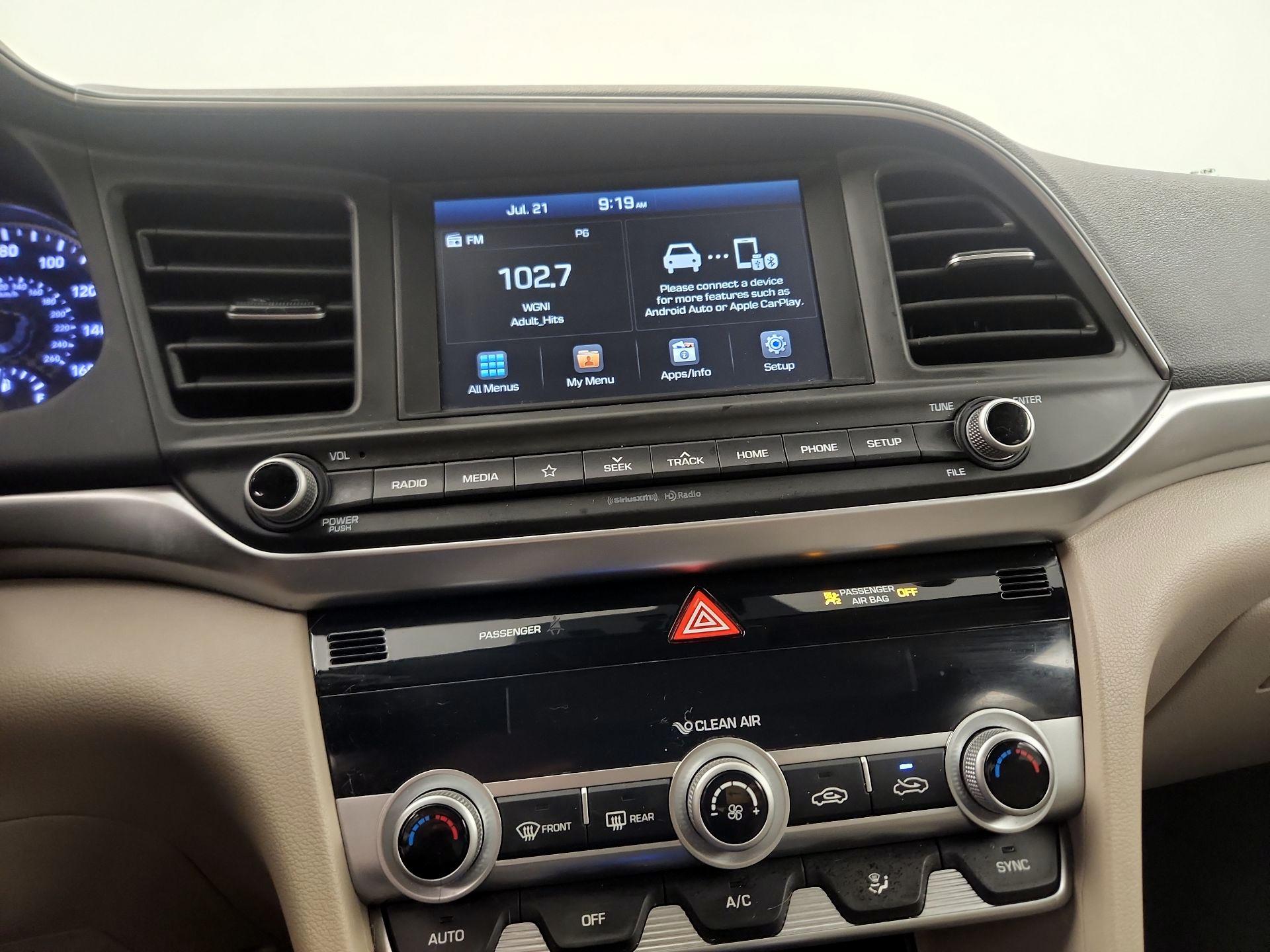 Thumbnail: 2020 Hyundai Elantra - 14